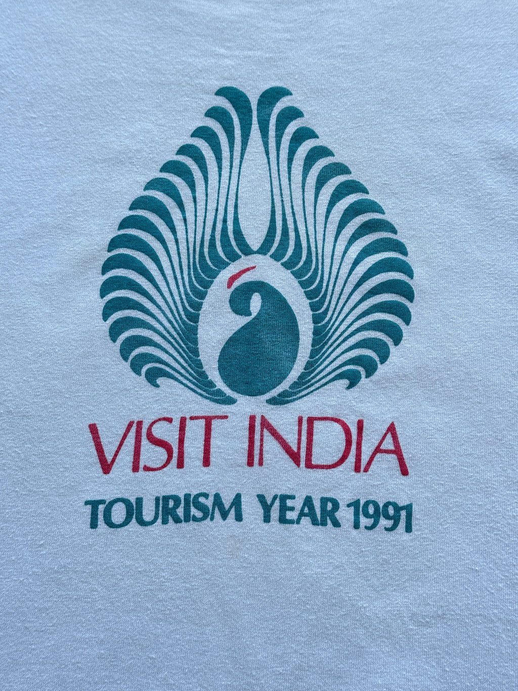 White Visit India Tourism Year 1991 Vintage Single Stitch Graphic T-Shirt - Smal