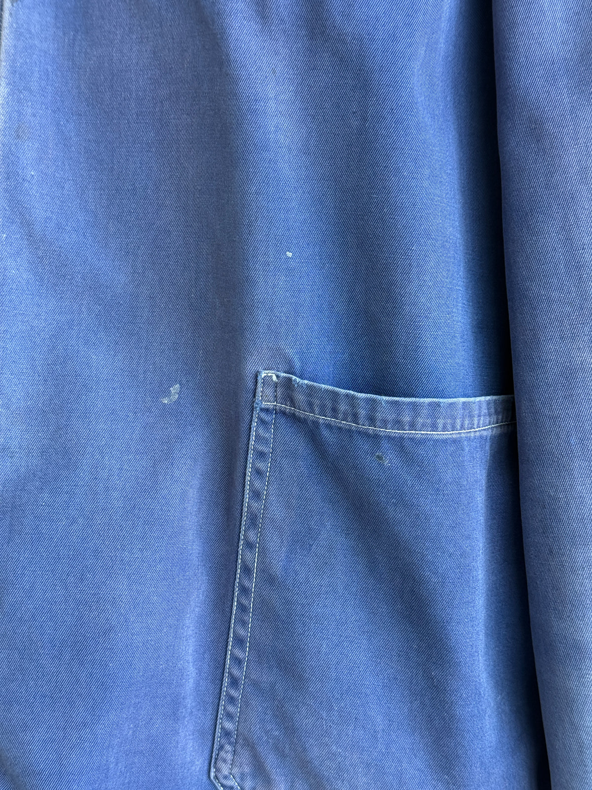 Faded Blue French 1970s Vintage Workwear Chore Jacket CH454 - Small