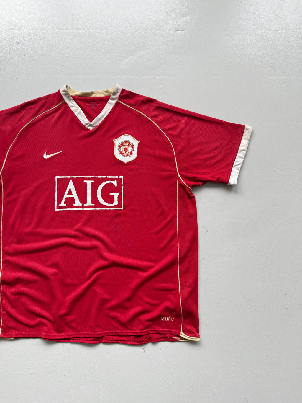Nike Manchester United AIG 00's Vintage Home Football Shirt - XL