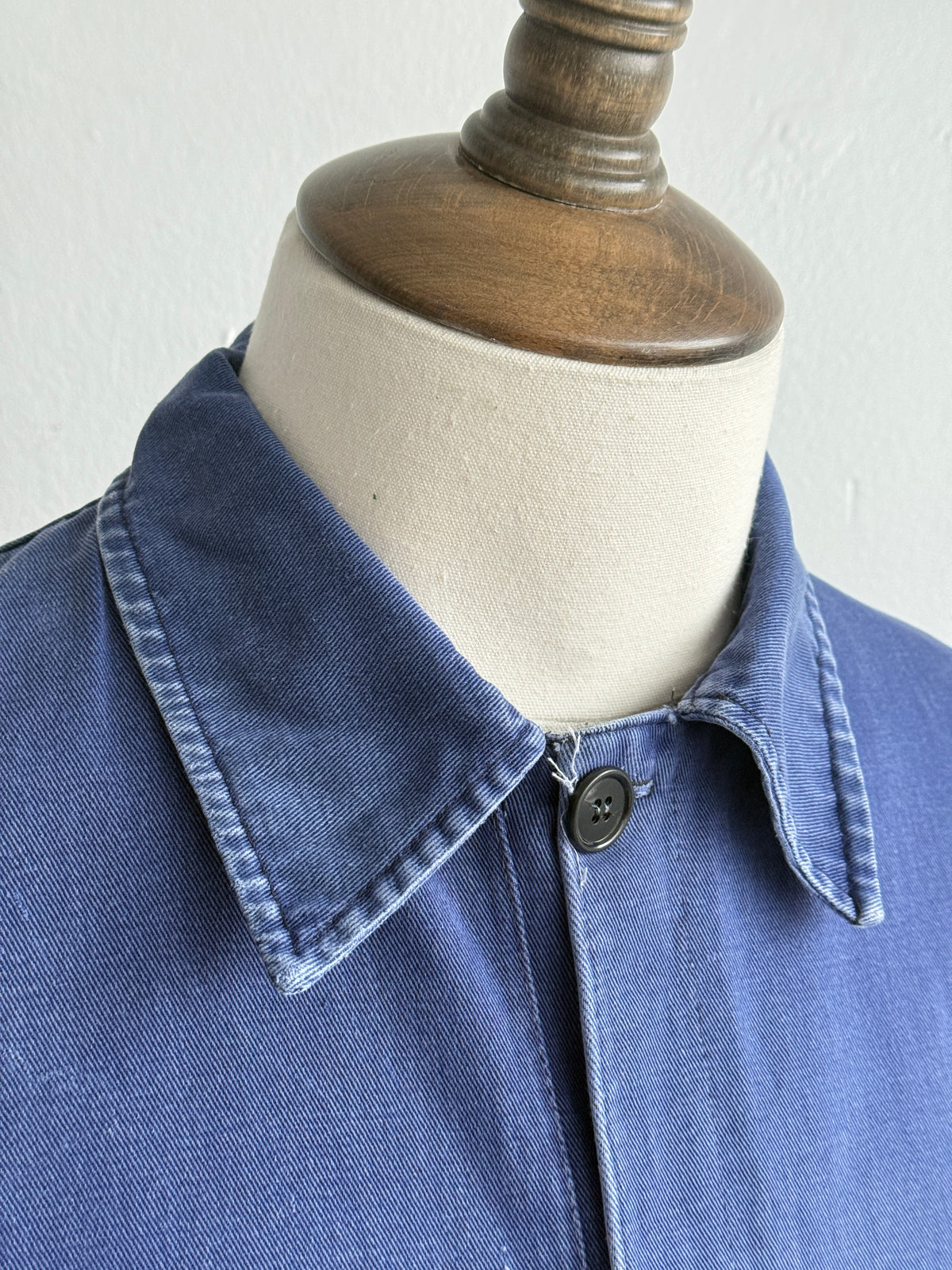Thrashed Blue French 80's Vintage Workwear Chore Jacket CH562 - Medium