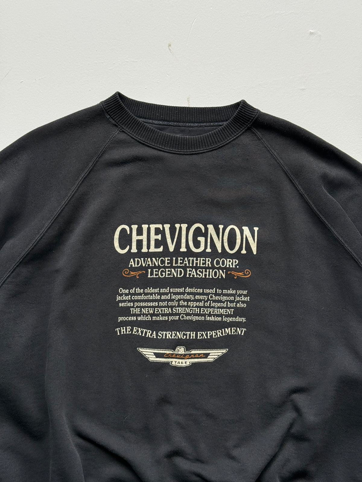 Chevignon Advance Leather Corp. 90's Vintage Sweatshirt - XL
