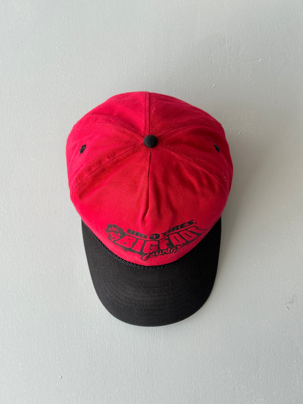 Red / Black Big O Tires Bigfoot Country 90's Vintage SnapBack Trucker Cap