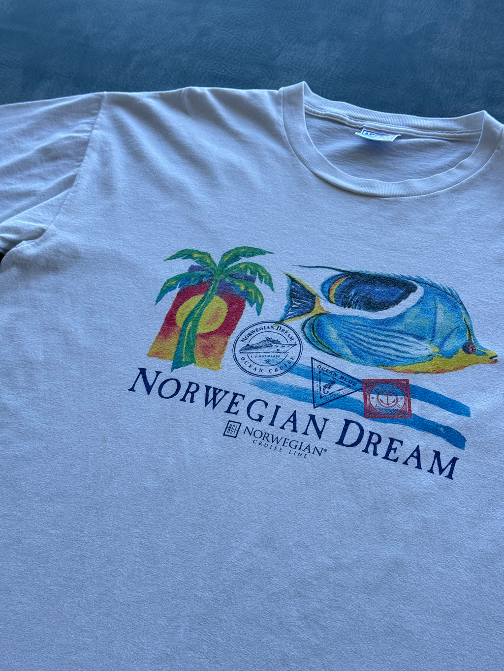 White Norwegian Cruise Line Dream 90's Vintage Graphic T-Shirt - XL