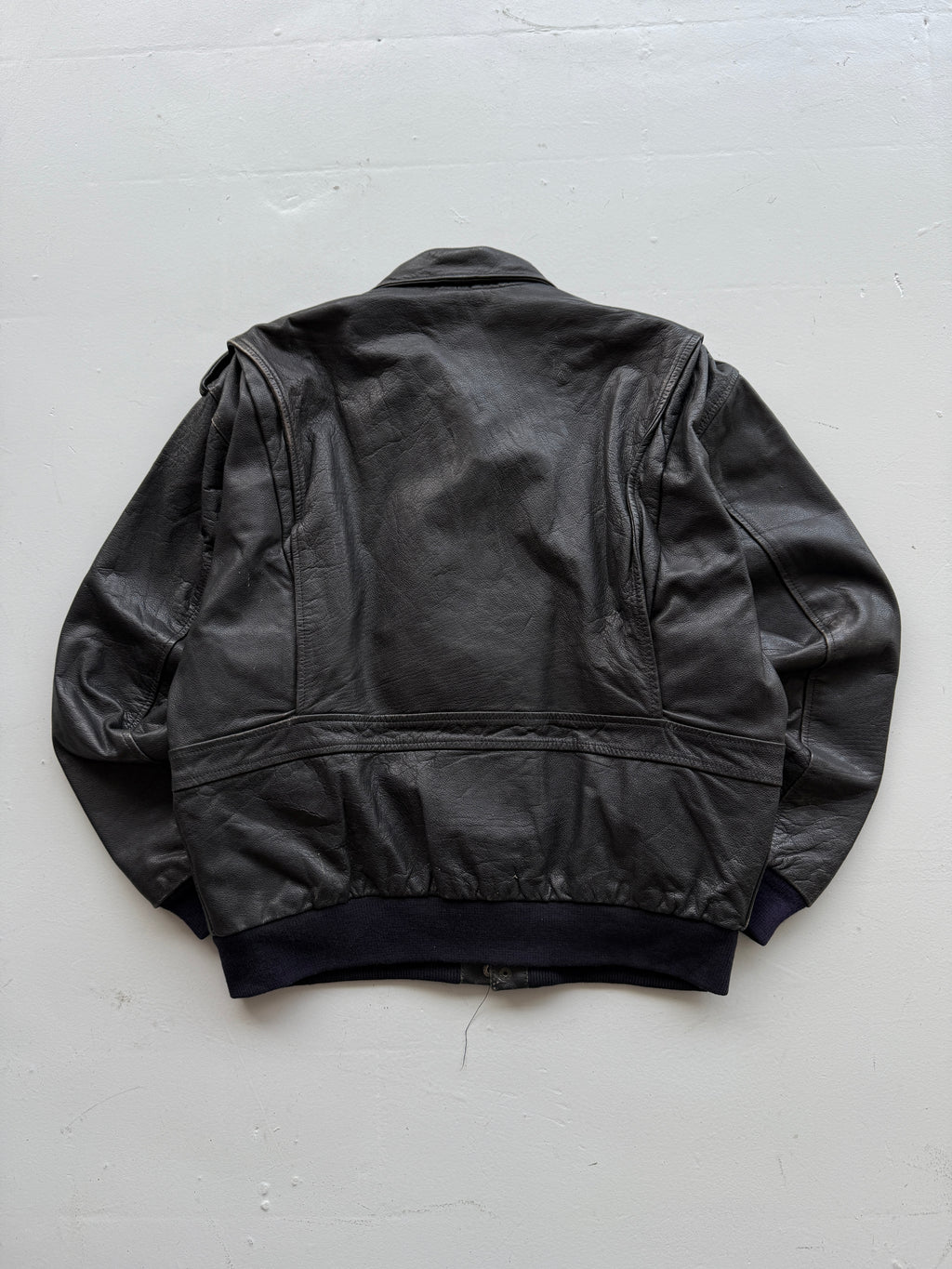 Black A2 Leather Vintage Aviation 90s Bomber Jacket - XL