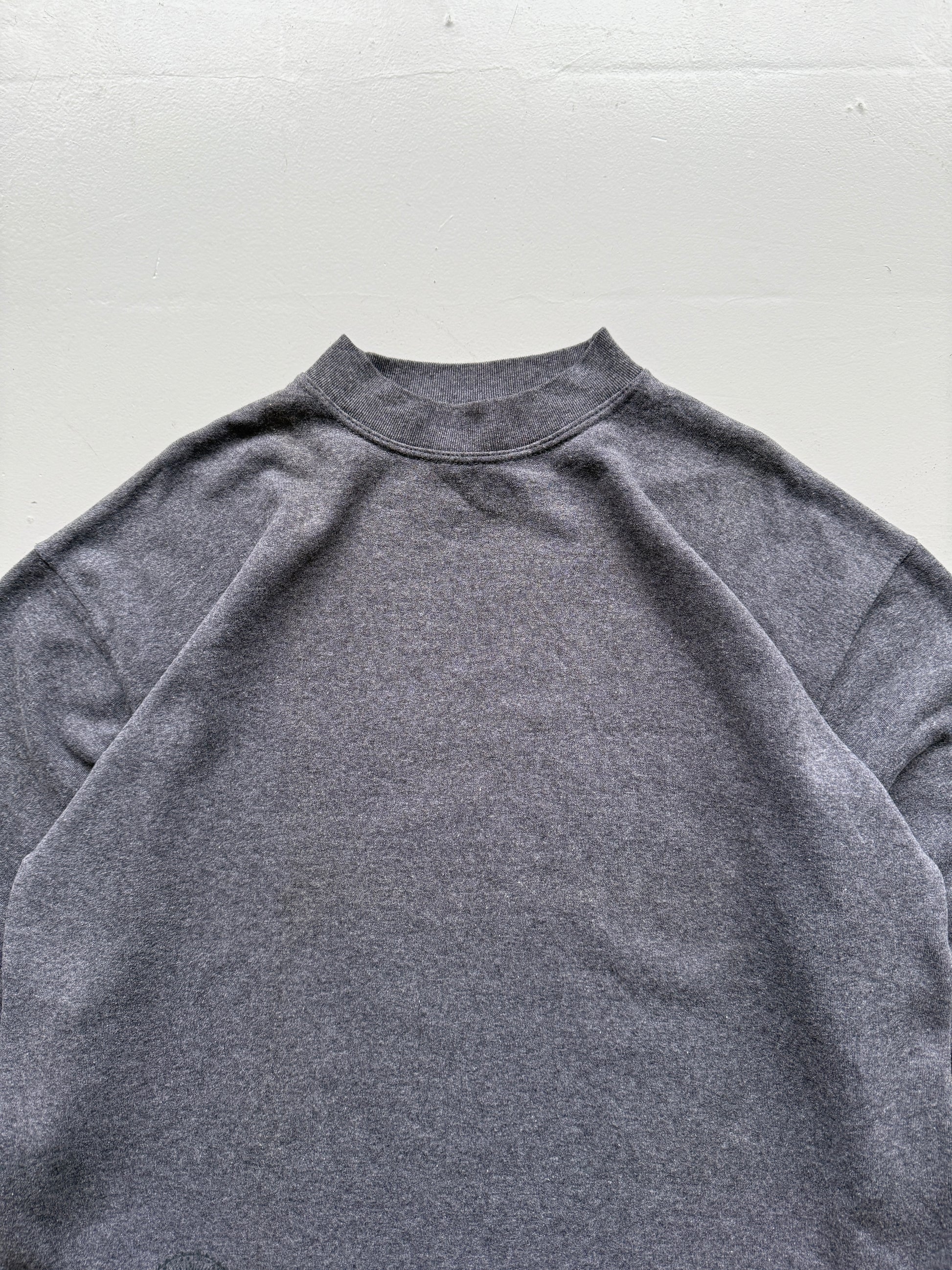 Grey Ushuaia Surf 90's Vintage Surfer Graphic Sweatshirt Jumper - XL