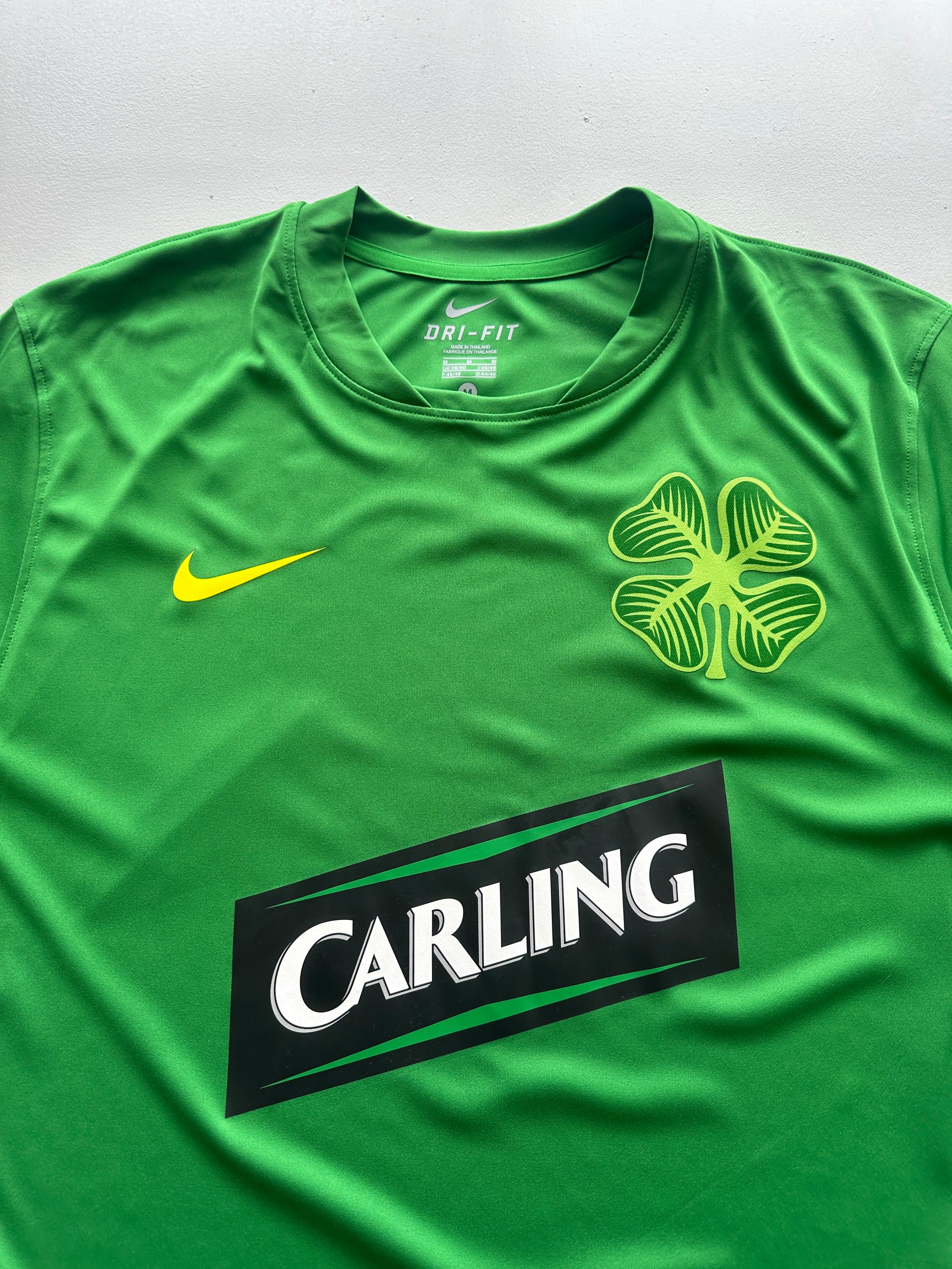 Nike Celtic FC Carling Sponsor 00's Vintage Training Football Shirt - Medium