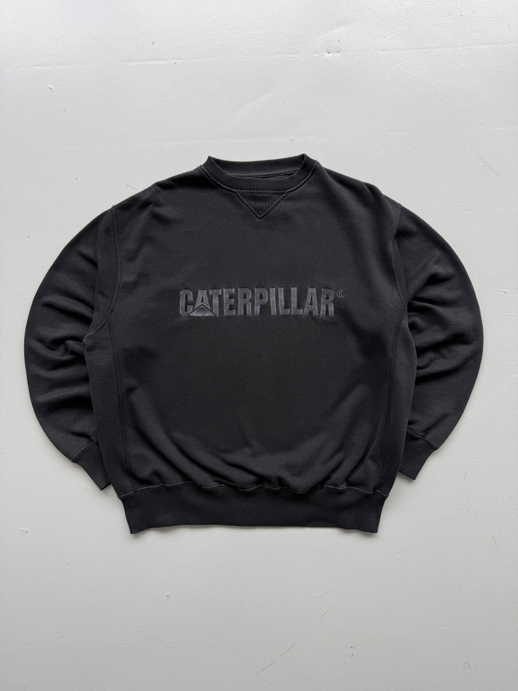Caterpillar CAT Black Embroidered 90s Vintage Sweatshirt