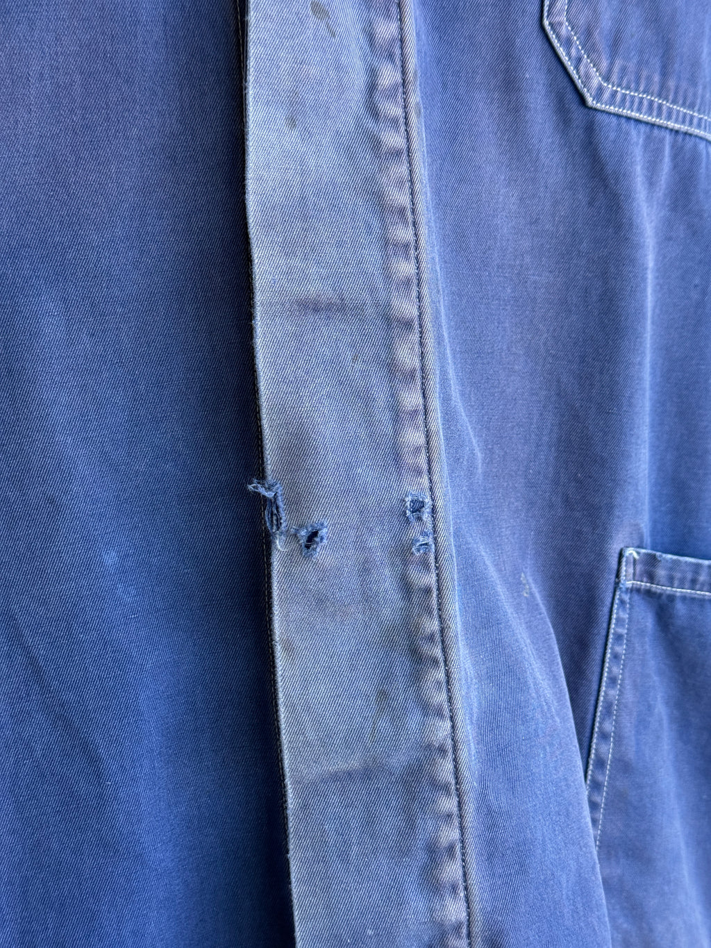 Faded Blue French 1970s Vintage Workwear Chore Jacket CH454 - Small