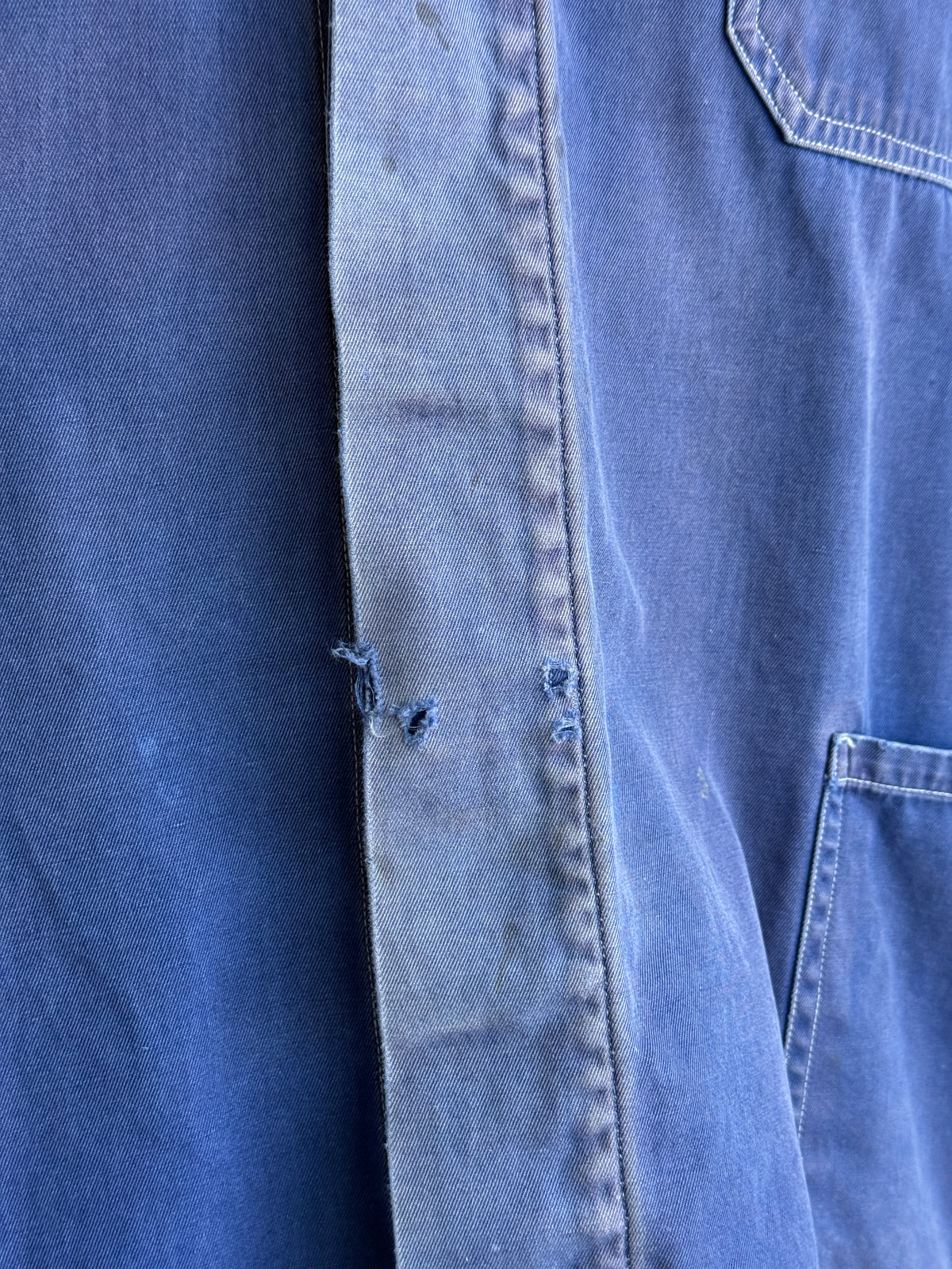 Faded Blue French 1970s Vintage Workwear Chore Jacket CH454 - Small