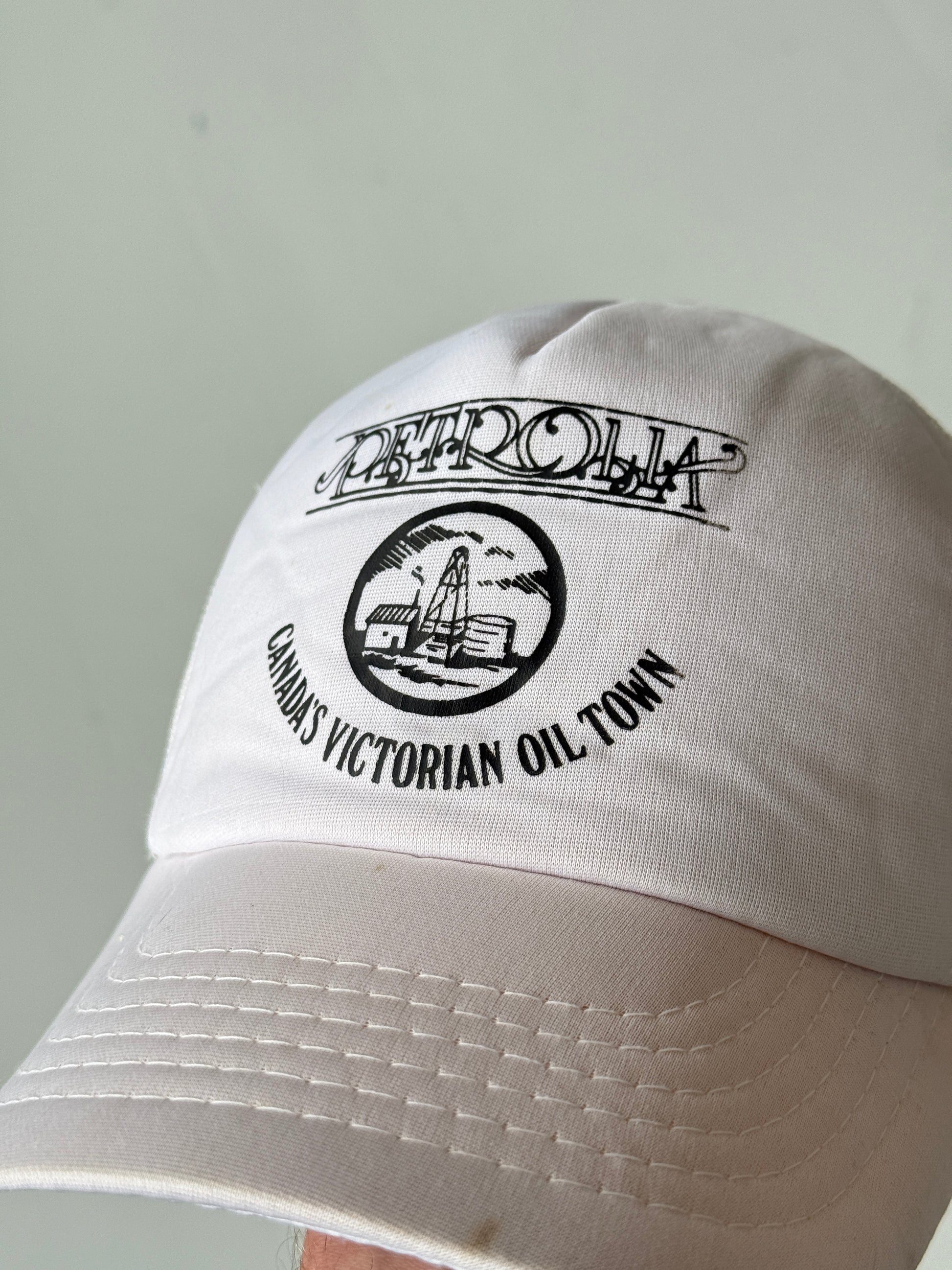 White Petoria Canada Tourist Vintage Foam and Mesh SnapBack Trucker Cap
