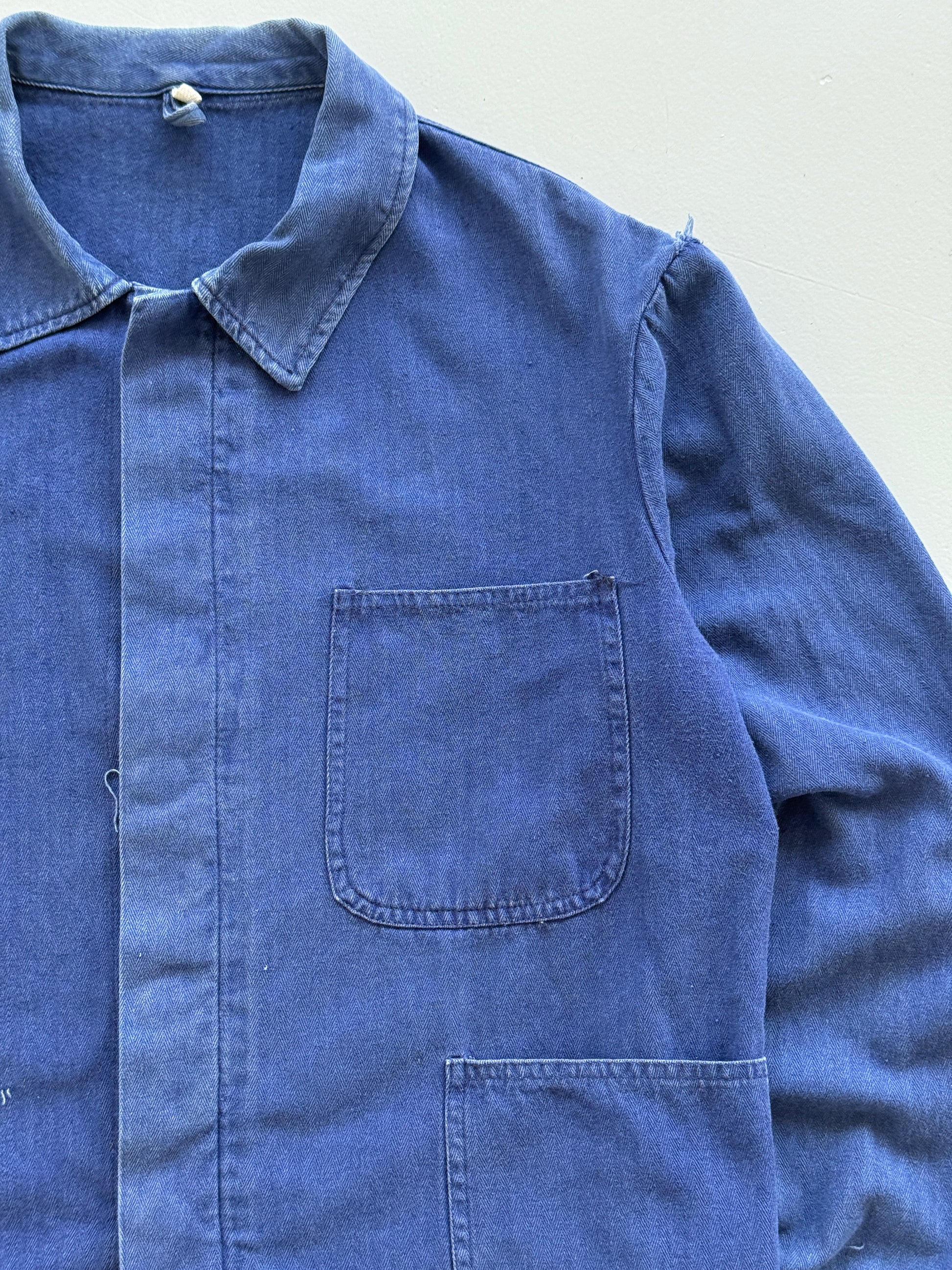 Faded Blue French Herringbone Vintage Workwear Chore Jacket CH357 - Small