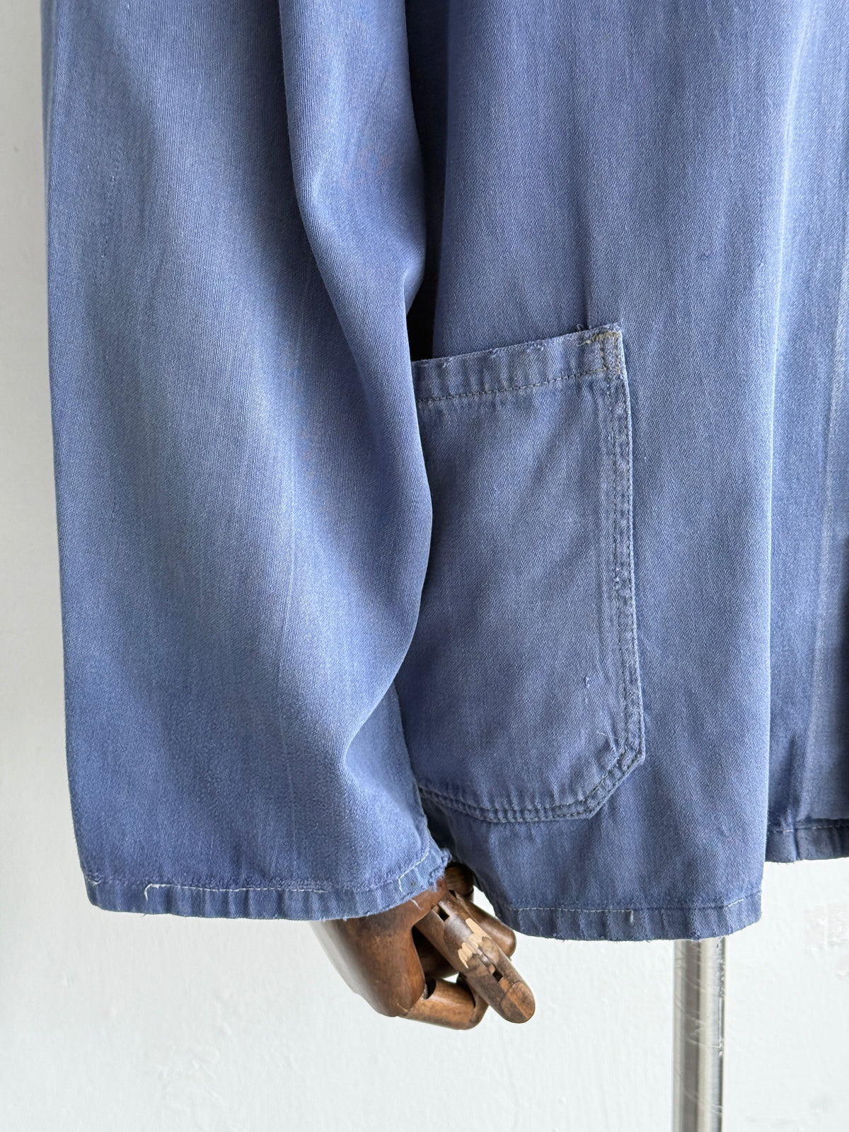 Thrashed Blue French 1950's Vintage Workwear Chore Jacket CH535 - Medium