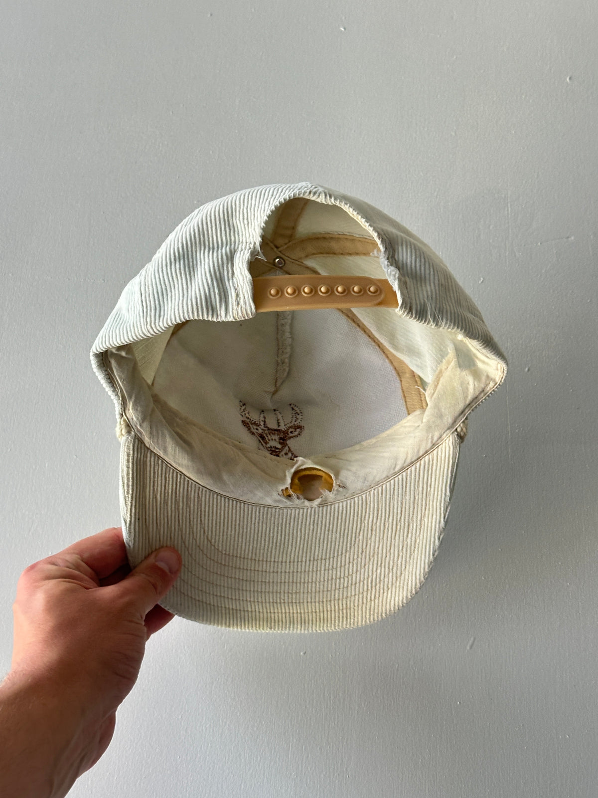 Cream Deer Stag Corduroy 80's Vintage SnapBack Trucker Cap