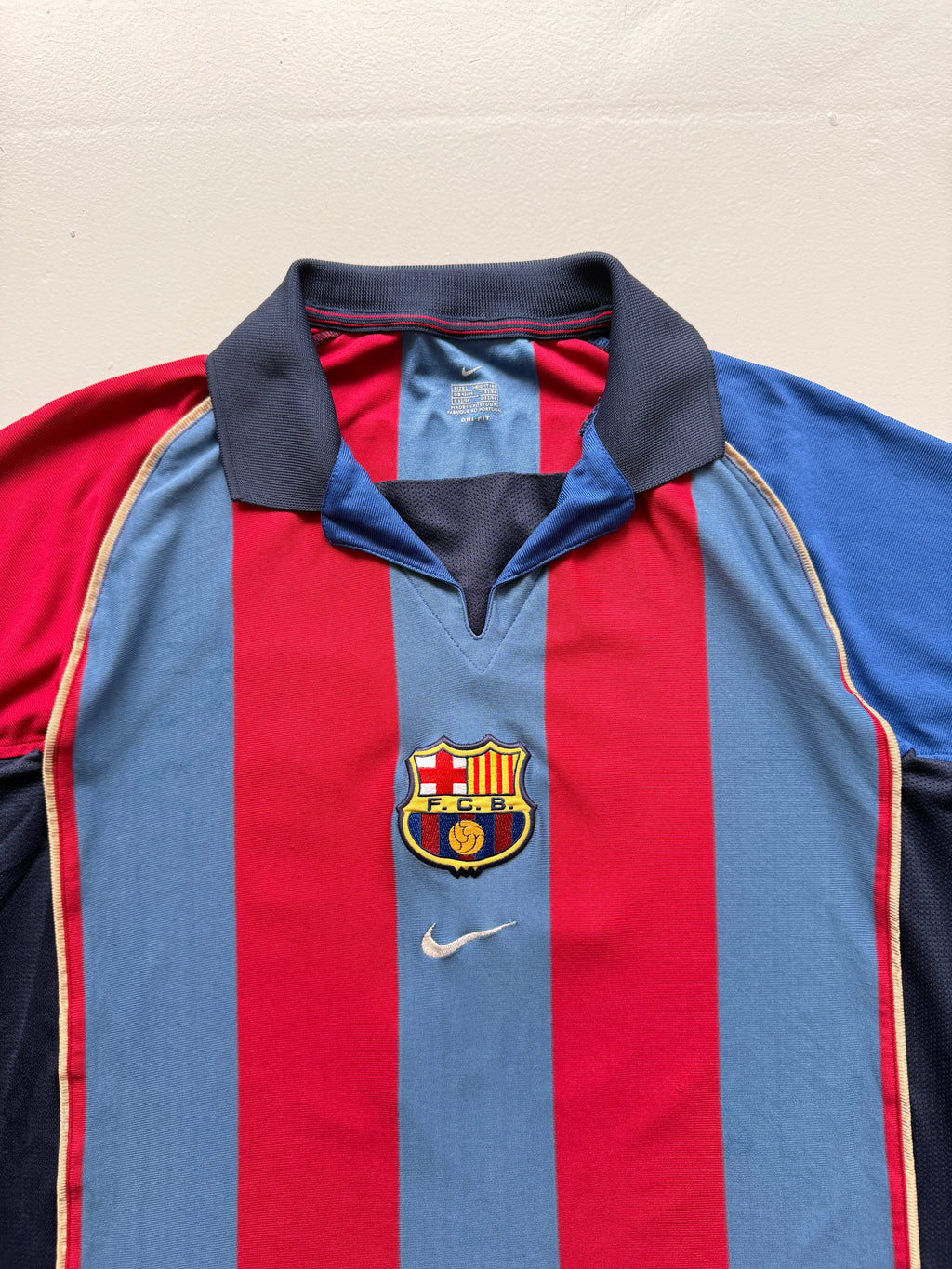 Nike FC Barcelona Rivaldo #10 00's Vintage Home Football Shirt - Large