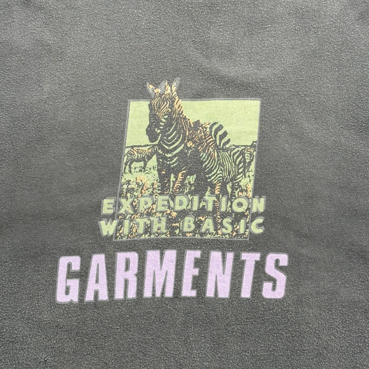 Faded Black Expedition with Basics 90s Vintage T-Shirt - Large