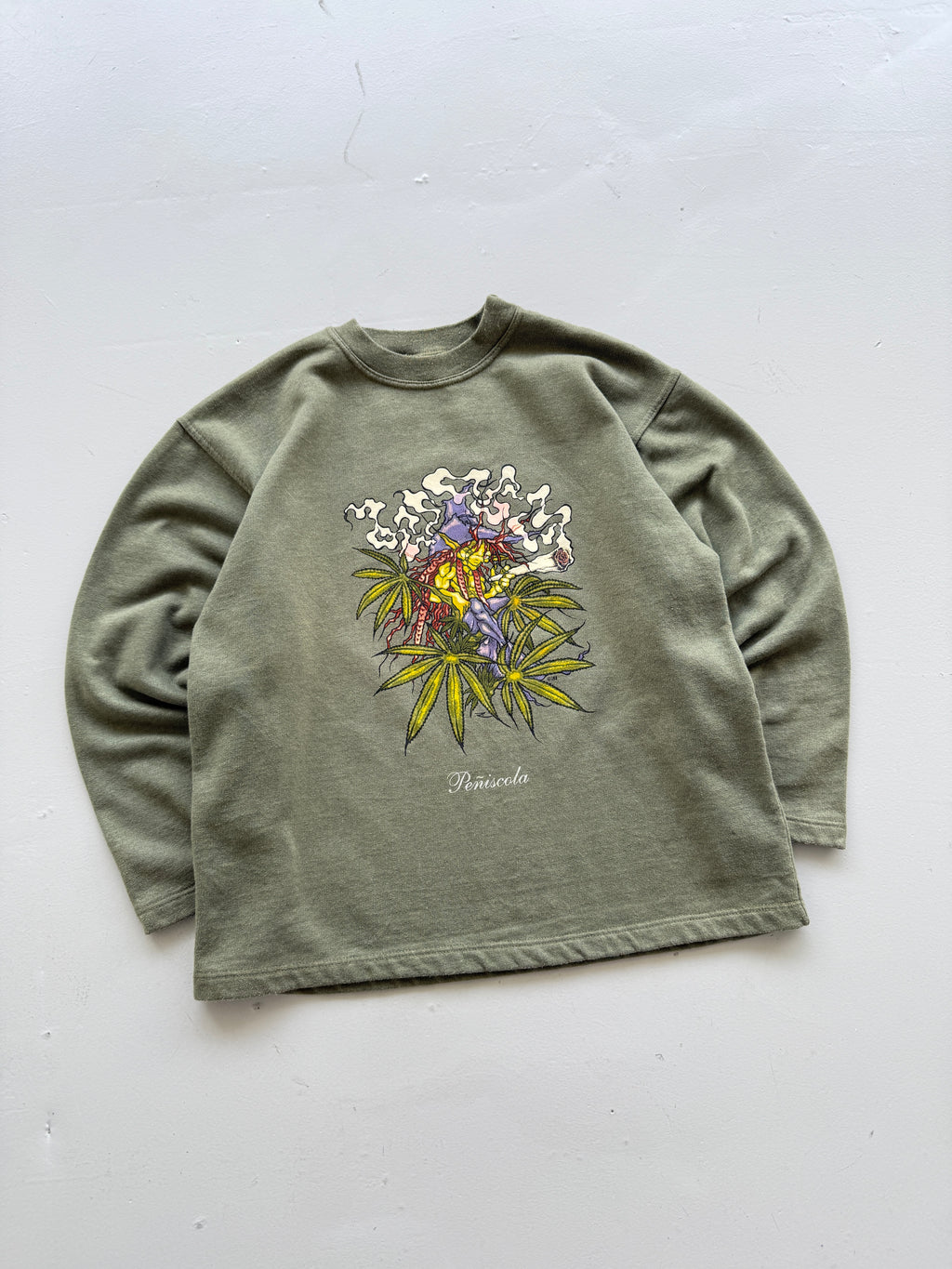 Native World Peñiscola Weed Graphic 90's Vintage Sweatshirt - XS
