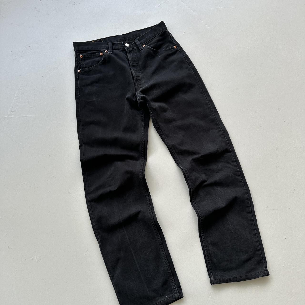 Black Vintage Levi's 590 - 30" x 30"