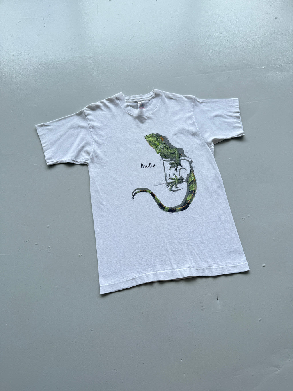 White Aruba 90's Vintage Single Stitch Tourist Graphic T-Shirt - Small
