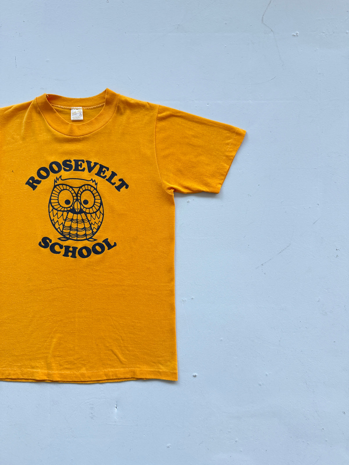 Gold Roosevelt School Owl 80's Vintage Single Stitch Graphic T-Shirt - Small