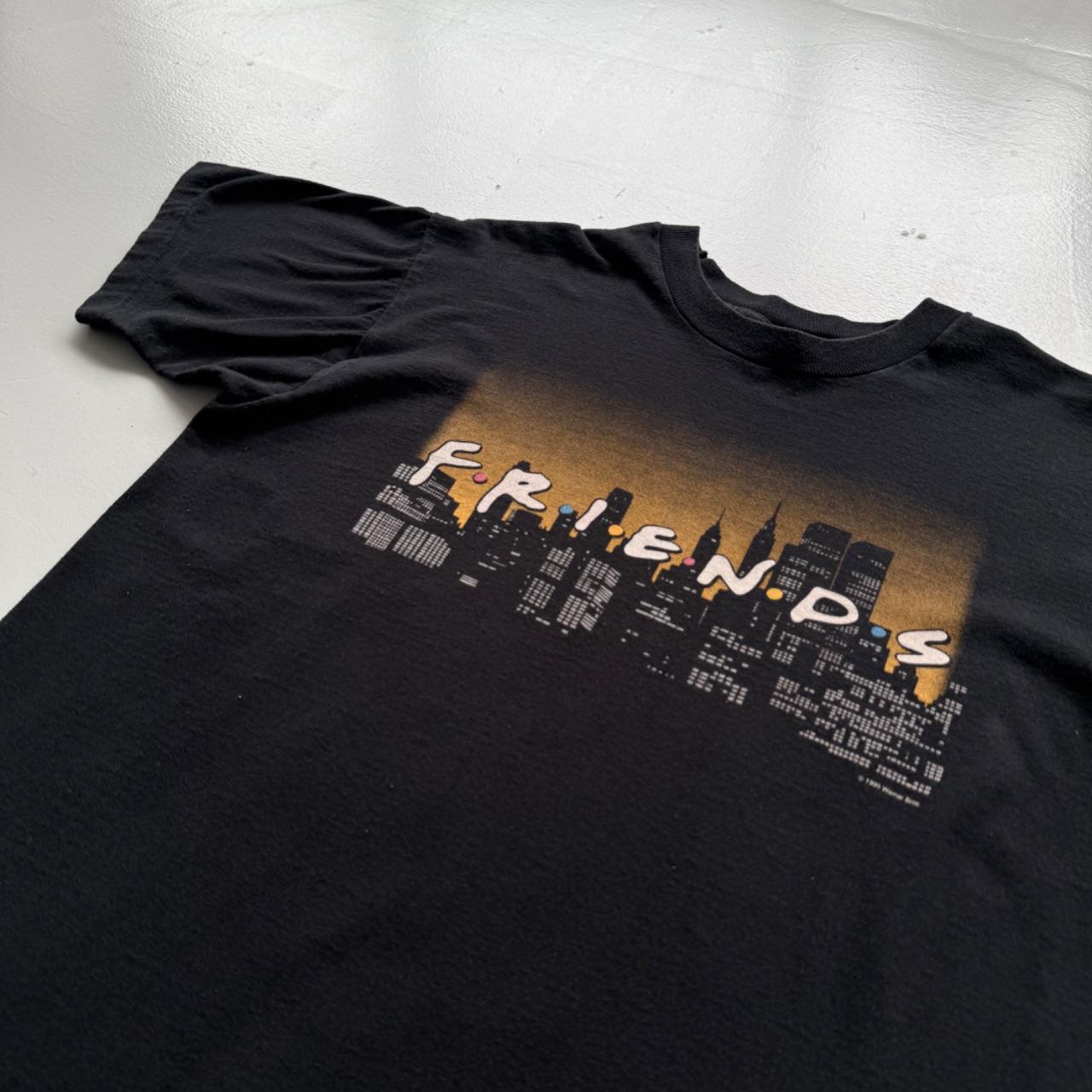 Black Friends 90s Vintage Logo T-shirt - Large