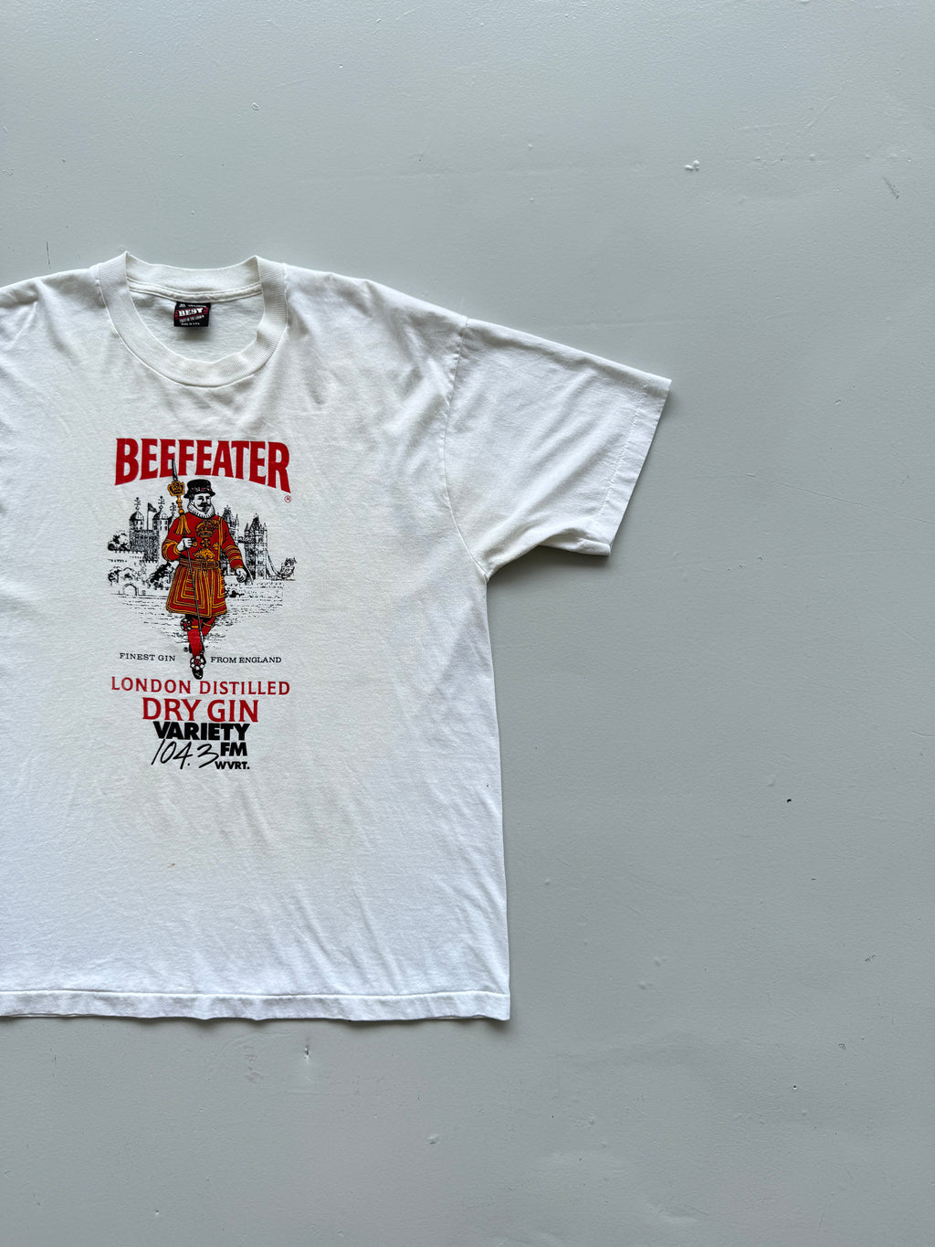 White Beefeater Gin 90's Vintage Single Stitch Graphic T-Shirt- XL