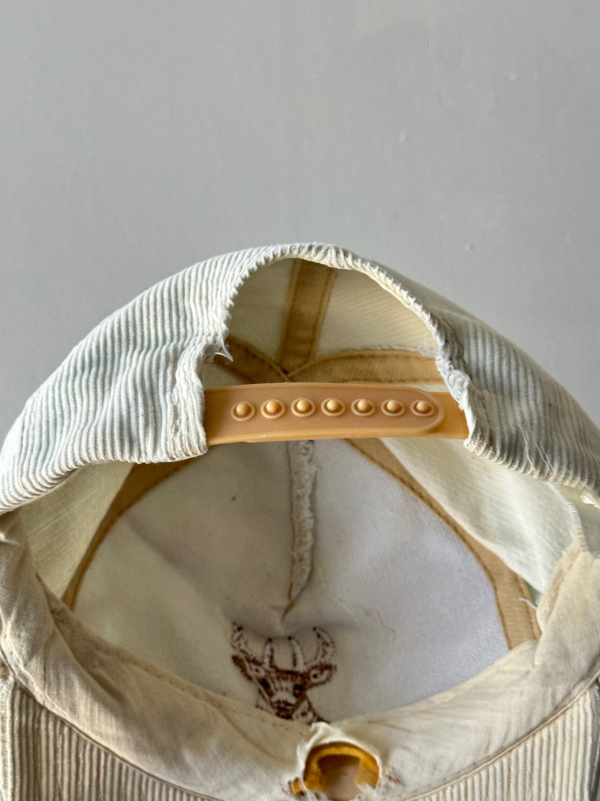 Cream Deer Stag Corduroy 80's Vintage SnapBack Trucker Cap