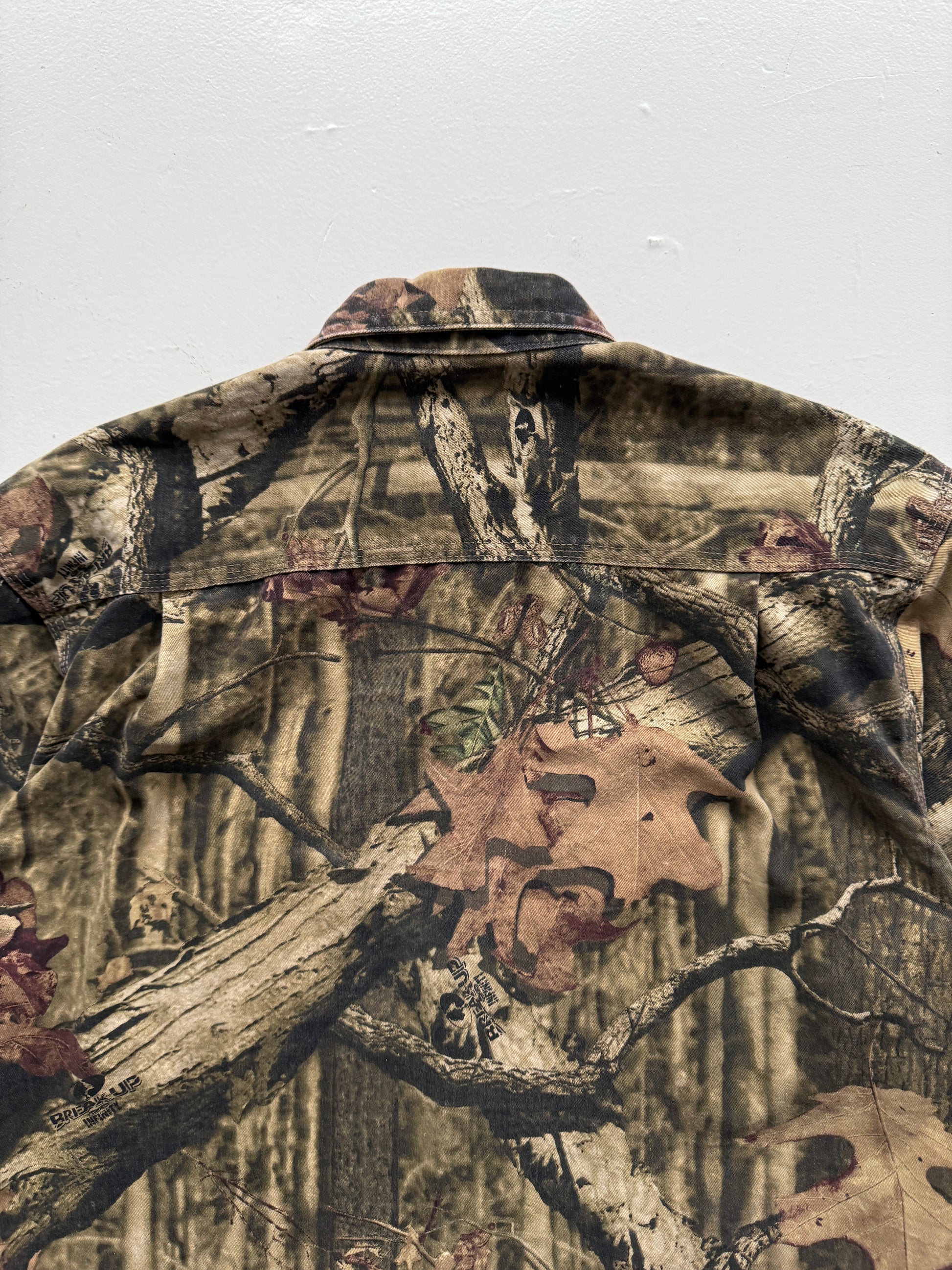 Green Real Tree Camo Russell Outdoors 90's Vintage Long Sleeve Shirt - Medium