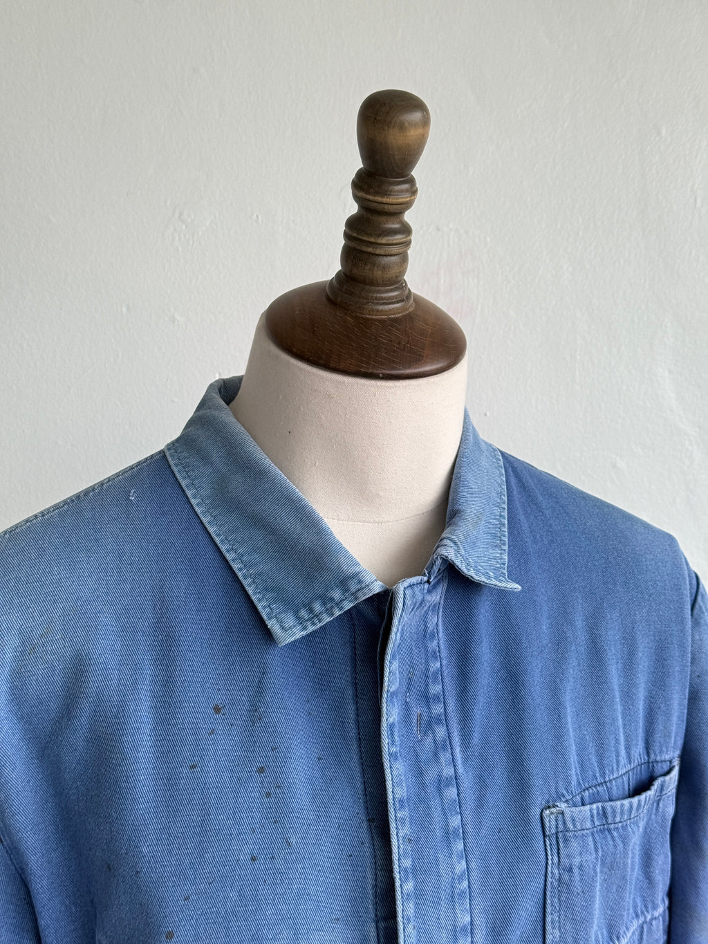 Thrashed Blue French Vintage Workwear Chore Jacket CH372 - Large