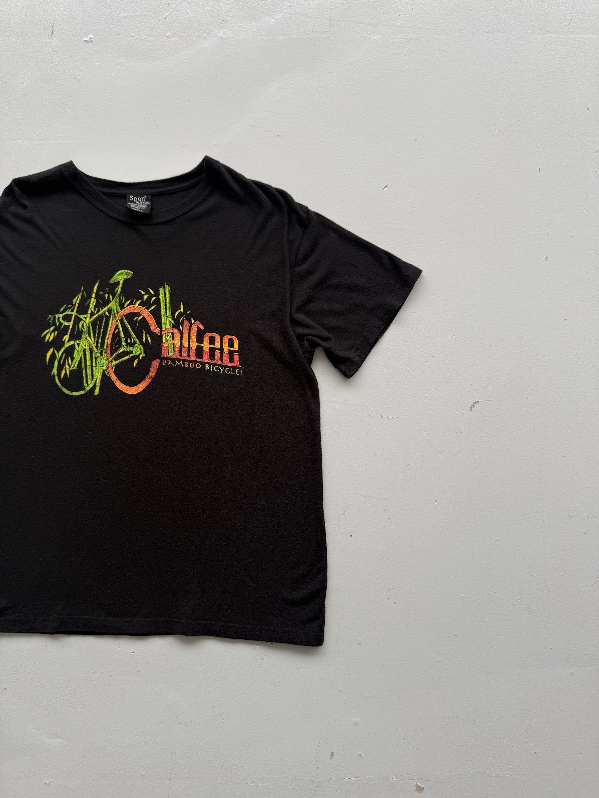 Black Bamboo Bicycles 00's Vintage Graphic Tourist T-Shirt - Small