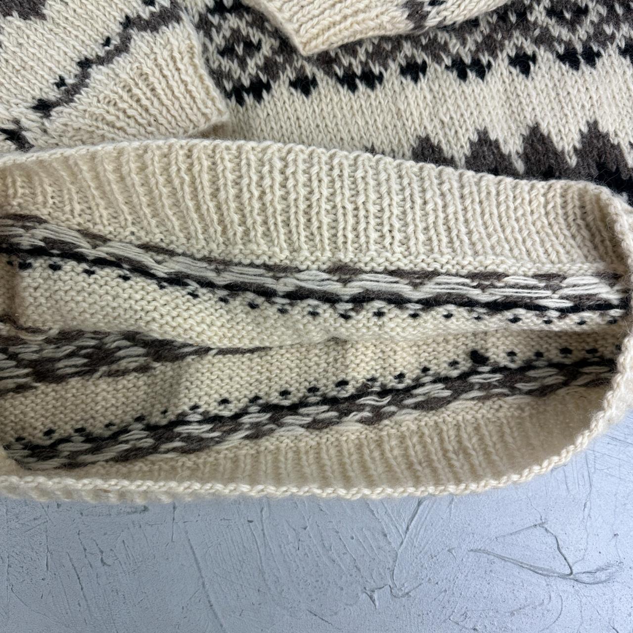 Hand Knit 90's Woollen Nepalese Sweatshirt - XL
