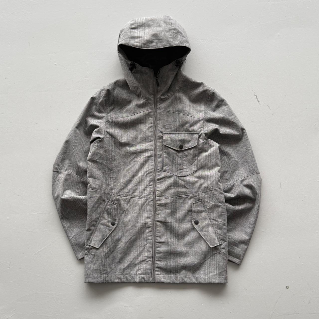 Grey Oakley 00’s Vintage Waterproof Jacket - Small