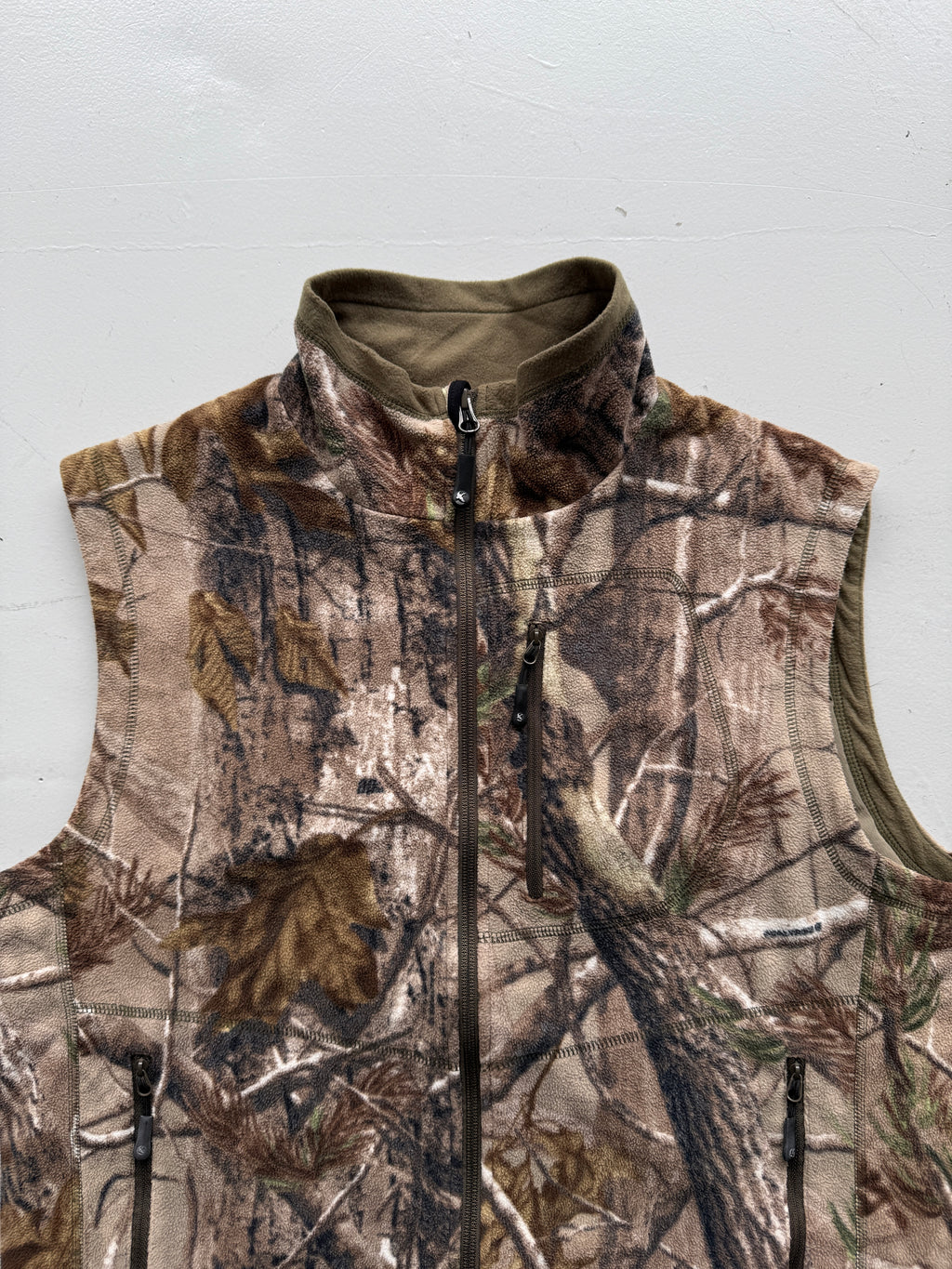 Real Tree Camo Vintage 90's Fleece Vest - Medium