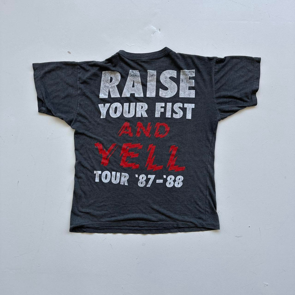 Alice Cooper "Raise Your Fist and Yell" 1987/88 Vintage T-shirt - Medium