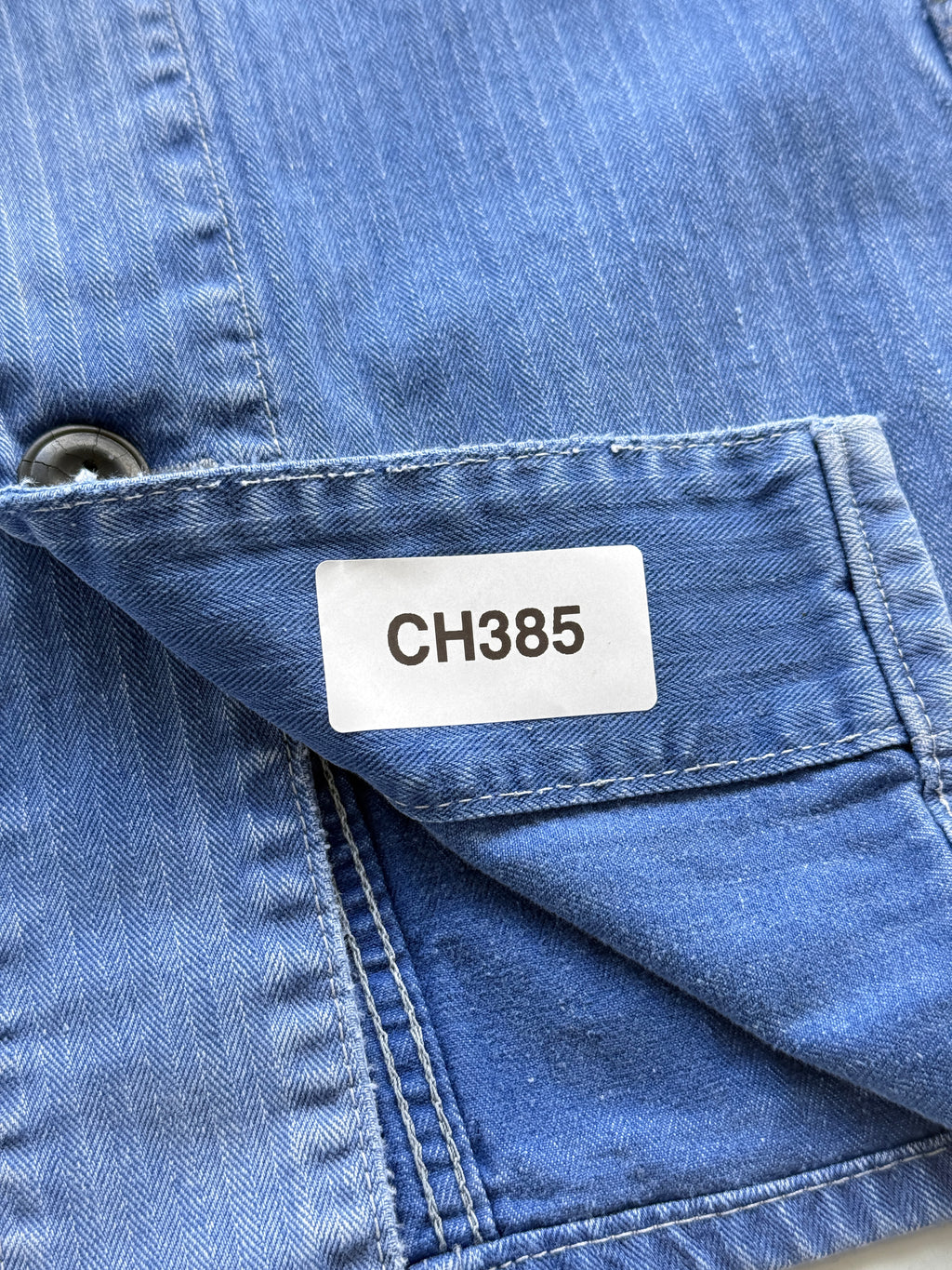 Faded Blue Herringbone French Vintage Workwear Chore Jacket CH385 - Medium