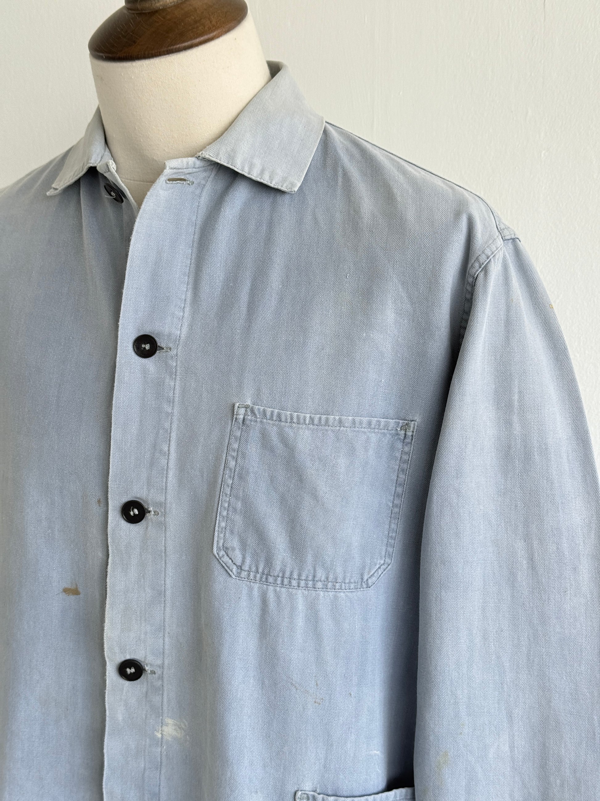 Faded Blue French Herringbone Vintage Workwear Chore Jacket CH367 - Medium