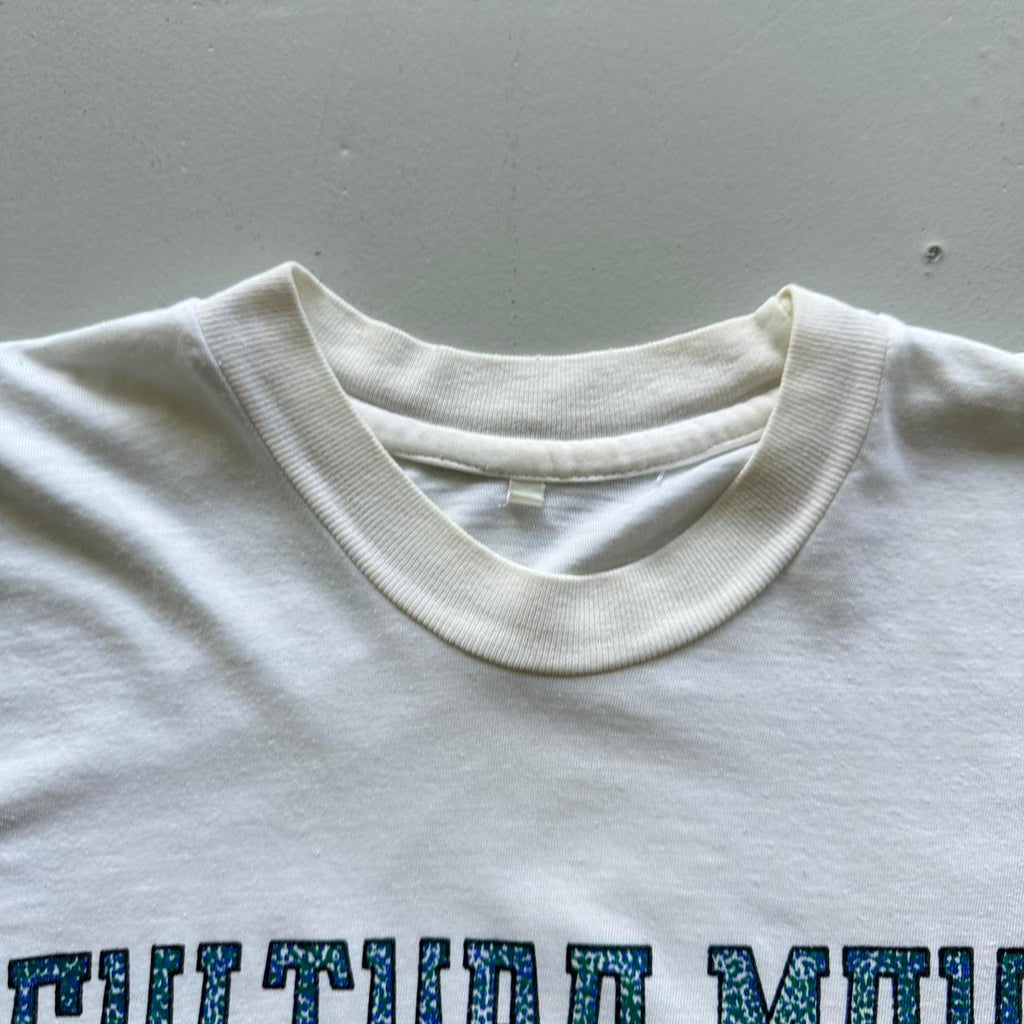 White Aztec 90s Vintage T-shirt - Small