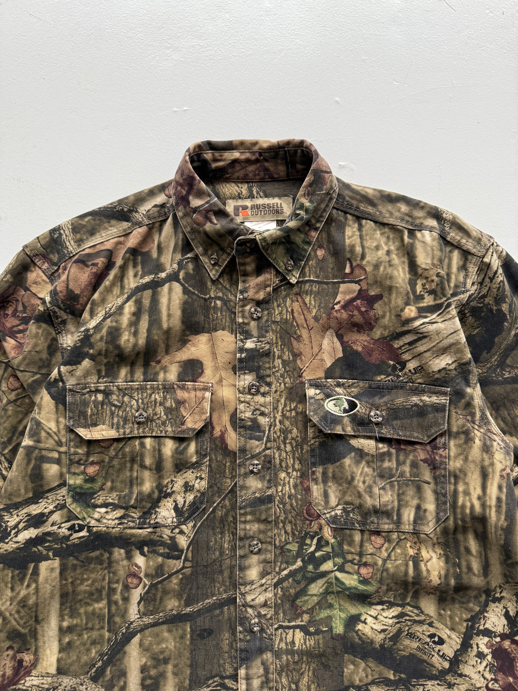 Green Real Tree Camo Russell Outdoors 90's Vintage Long Sleeve Shirt - Medium