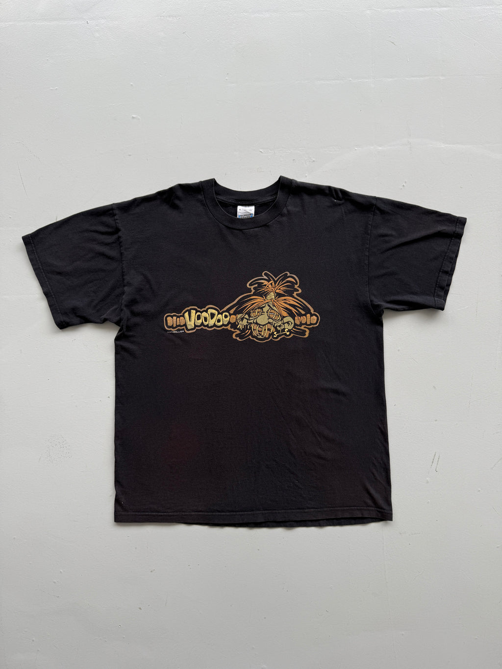 Black Voodoo 90's Vintage Tourist Graphic T-Shirt - XL