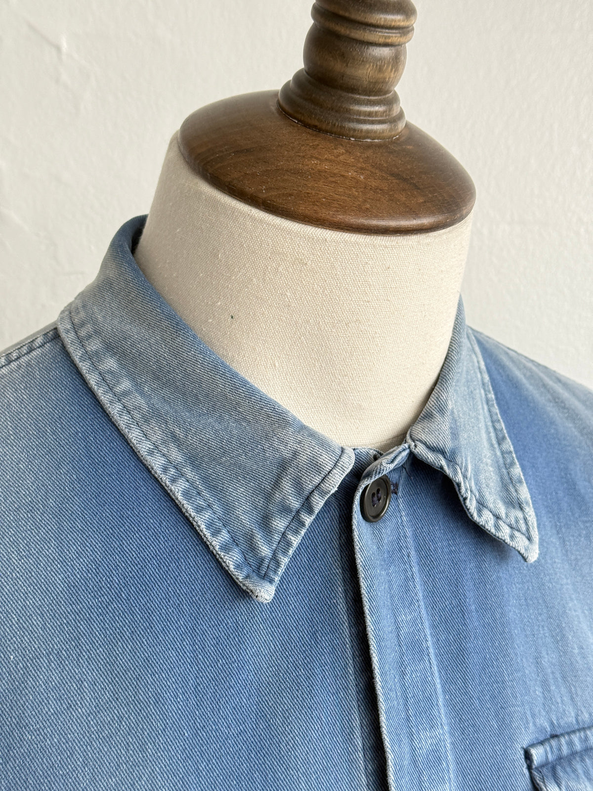 Thrashed Blue French 1960's Vintage Workwear Chore Jacket CH541 - Small
