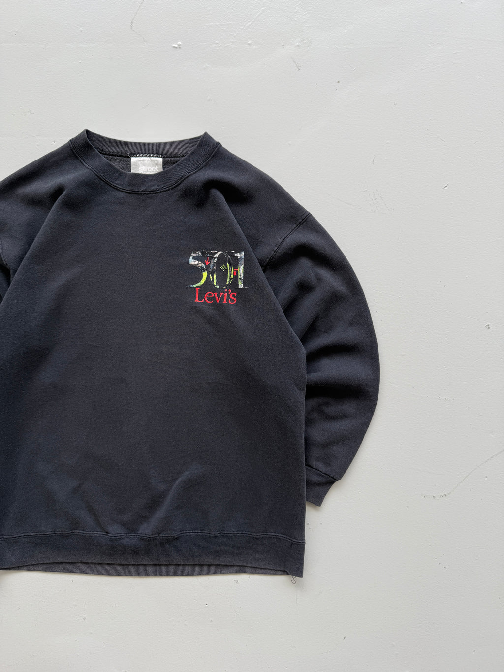Levi's 501 City Blue 80's Vintage Graphic Sweatshirt - Medium