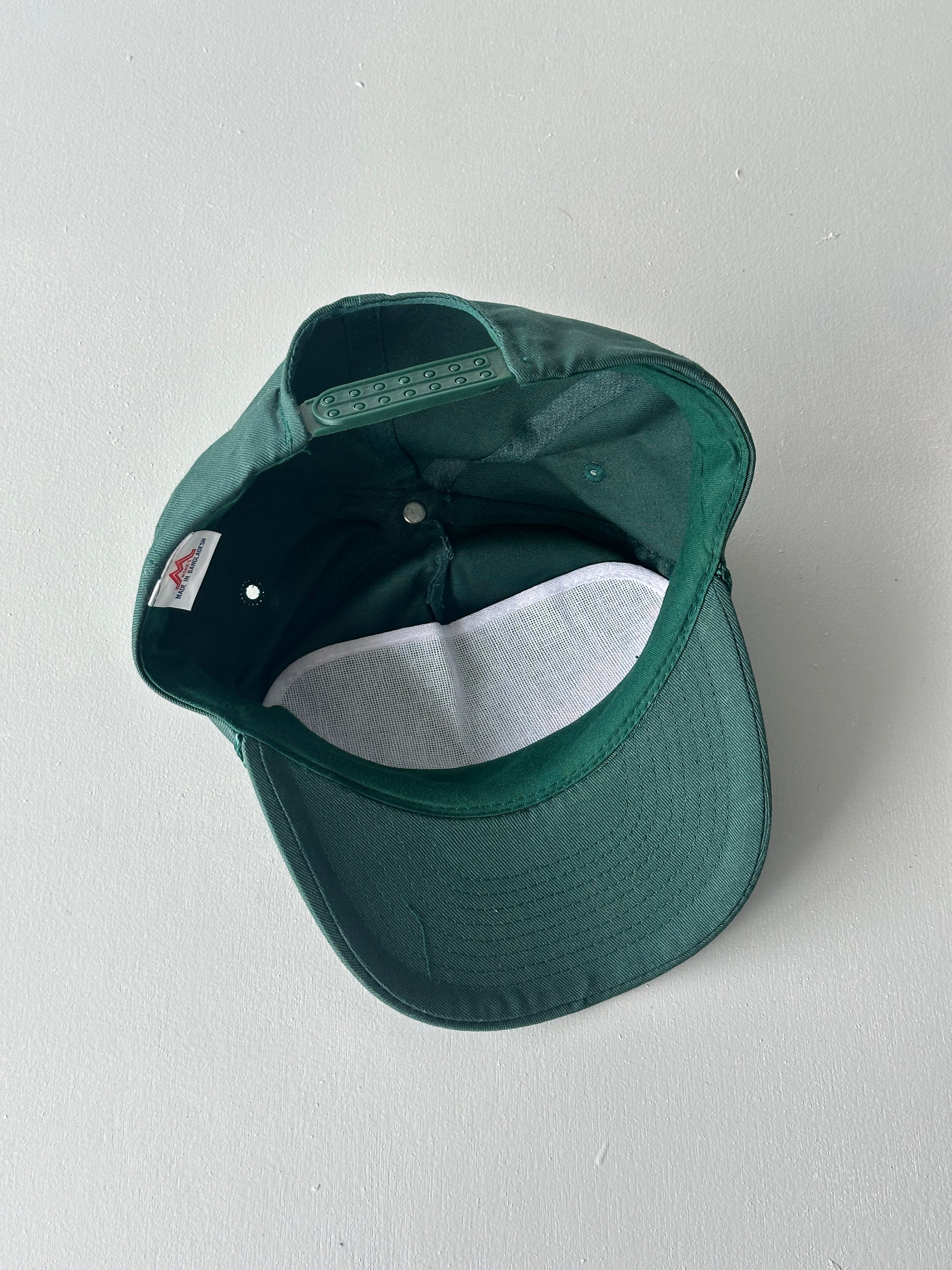669 Forest Green 90's Vintage SnapBack Trucker Cap