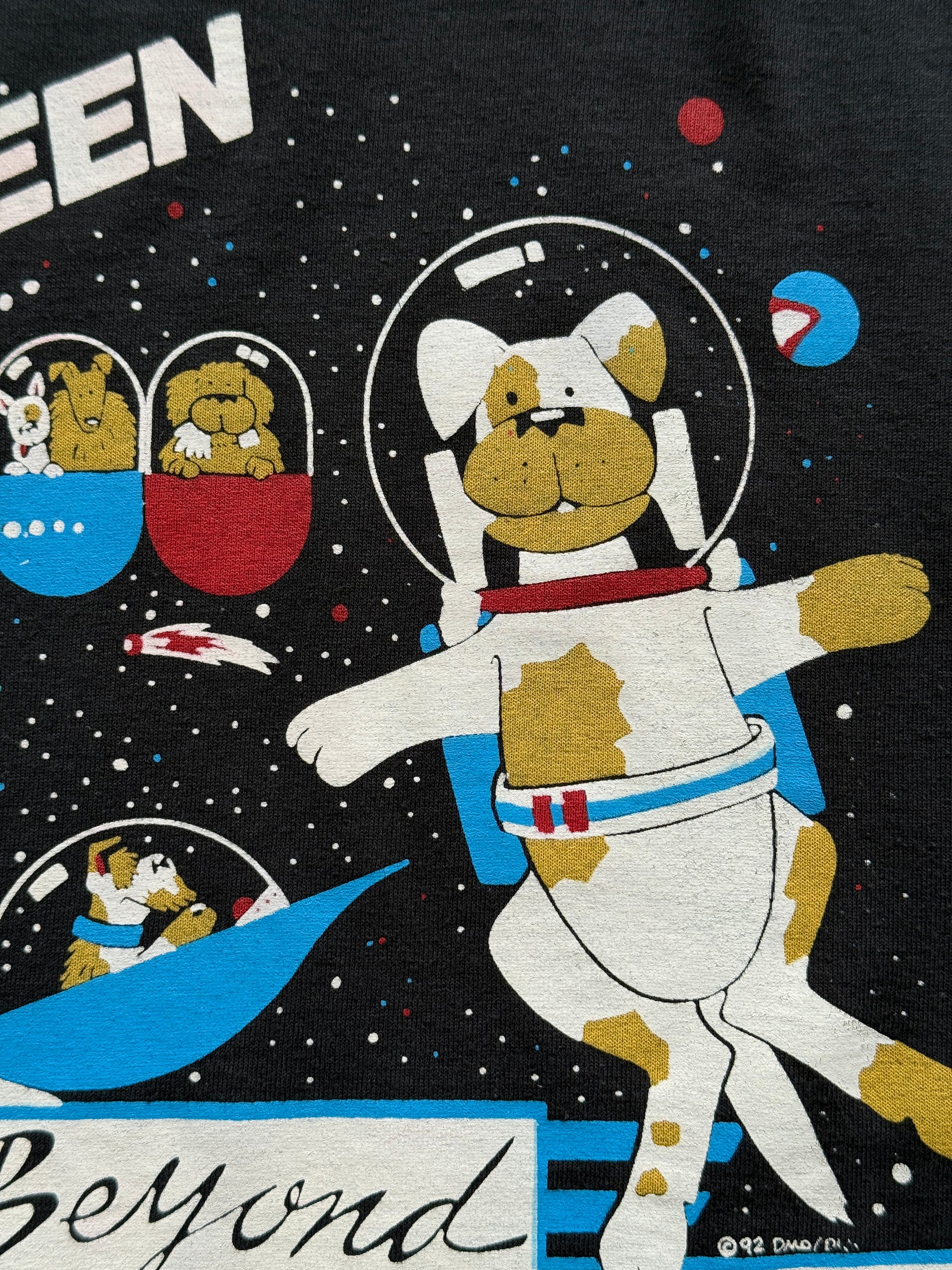 Black Space Dog 90's Vintage Graphic Single Stitch Illustrated T-Shirt - Small