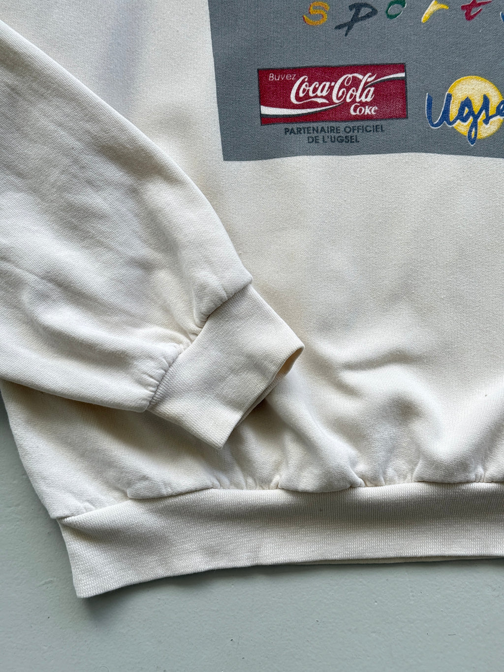 White Coca Cola 90's Vintage Graphic Running Sweatshirt Jumper - Medium