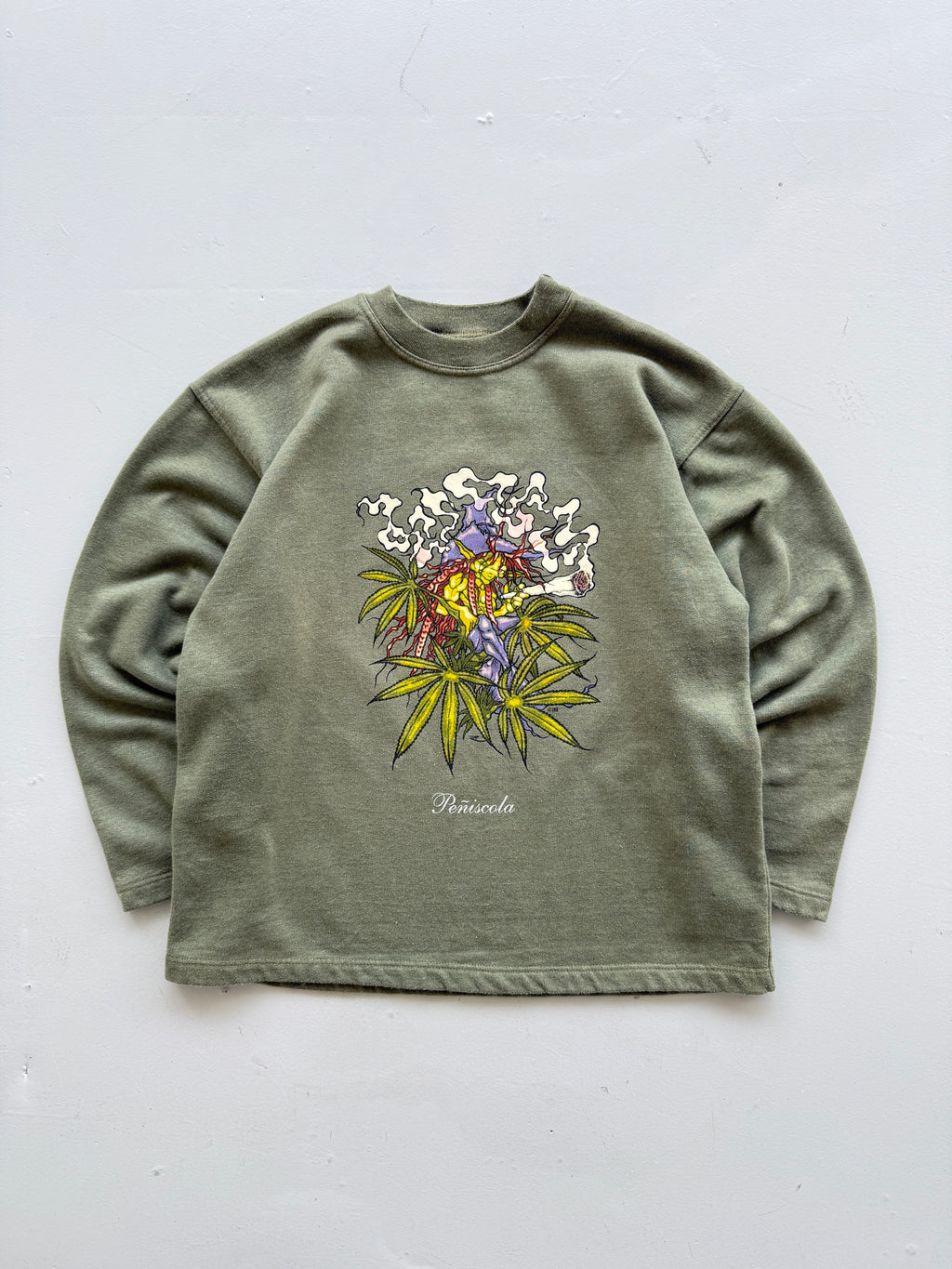 Native World Peñiscola Weed Graphic 90's Vintage Sweatshirt - XS