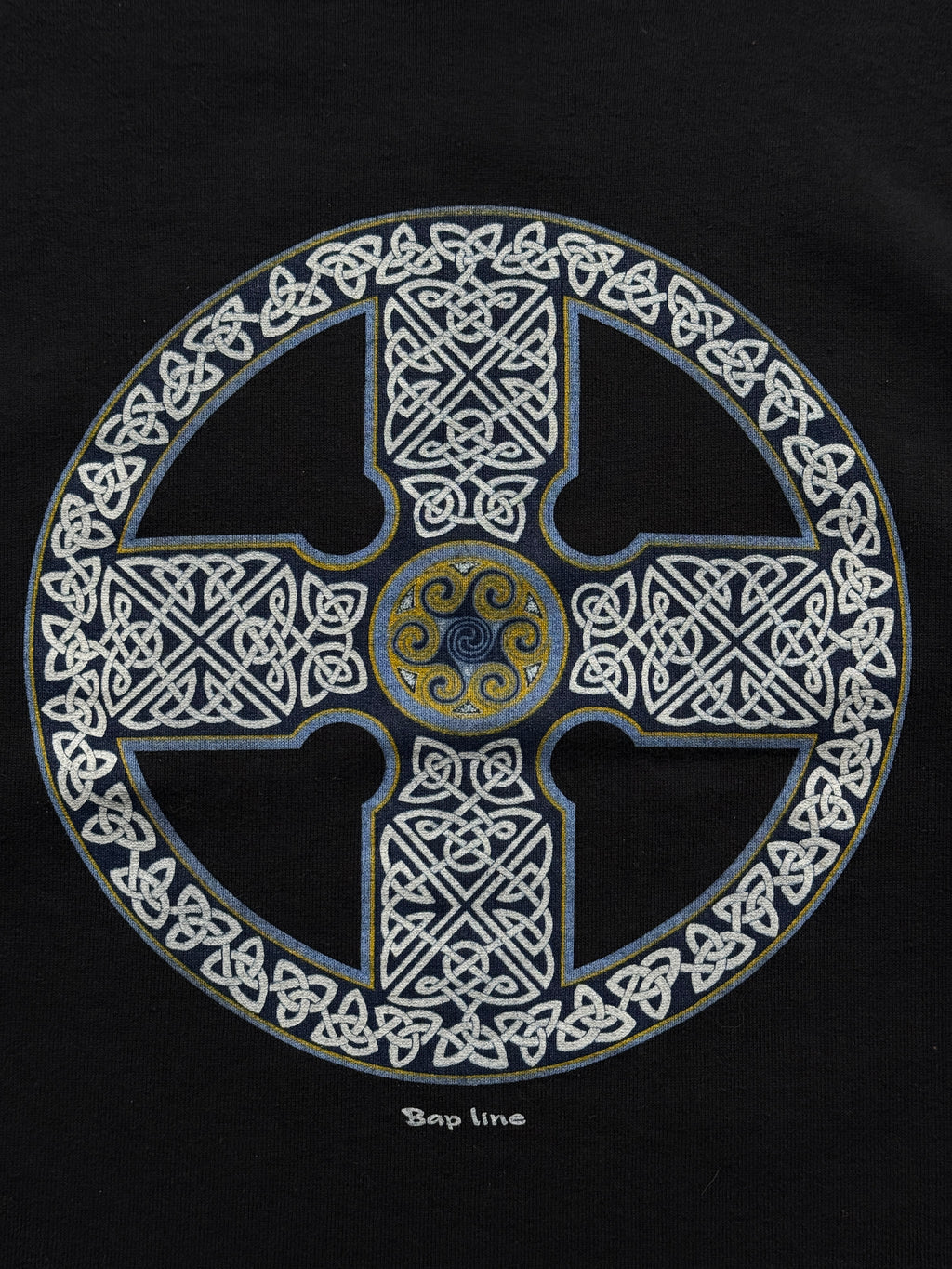Black Celtic Design 90's Vintage Sweatshirt - Medium