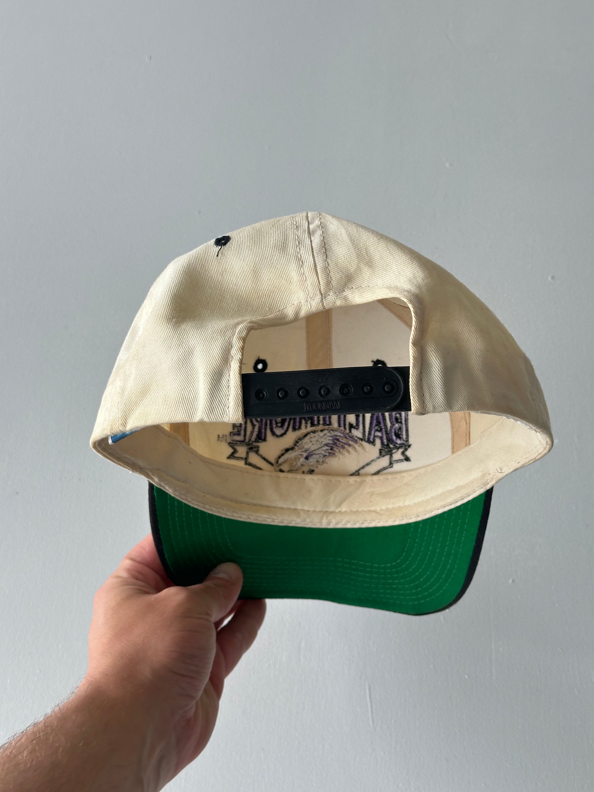 Cream / Black Baltimore Ravens 90's Vintage SnapBack Trucker Cap