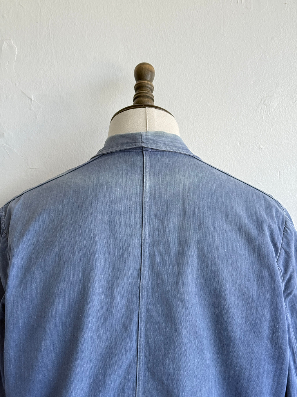 Faded Blue French 1950's Vintage Workwear Chore Jacket CH463 - Small