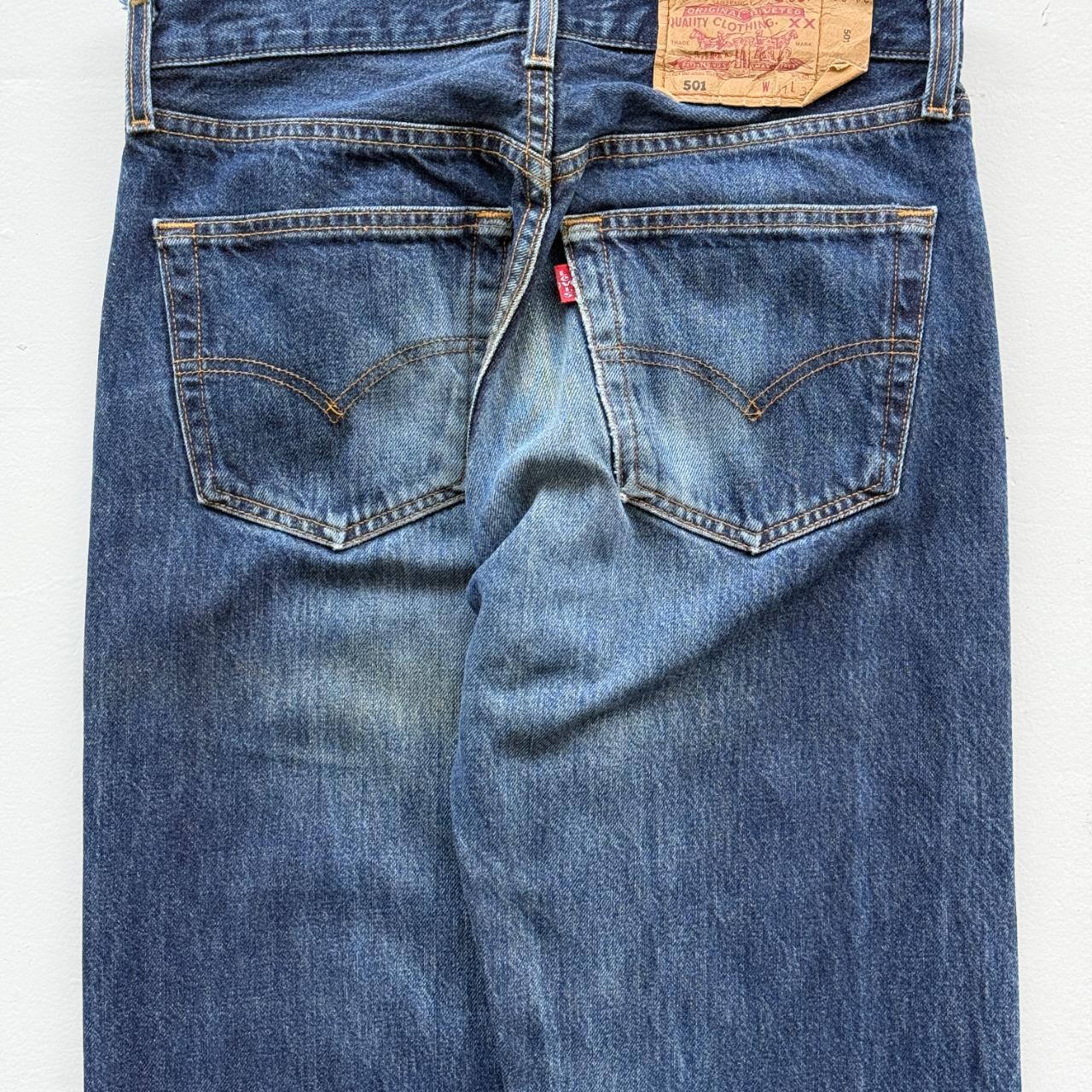 Blue Levi's Denim Straight Leg 90's Vintage Jeans - 29” x 33”