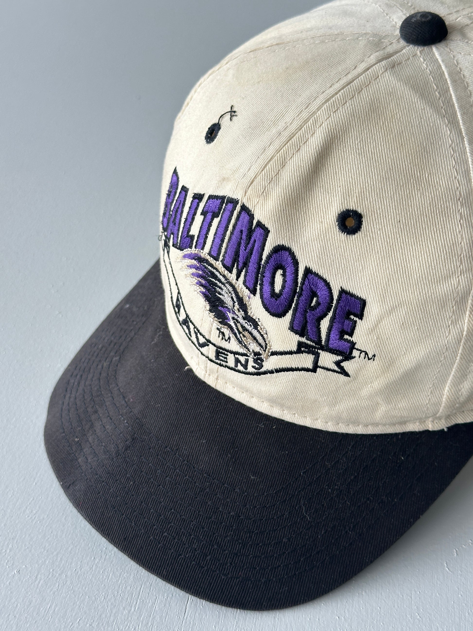 Cream / Black Baltimore Ravens 90's Vintage SnapBack Trucker Cap