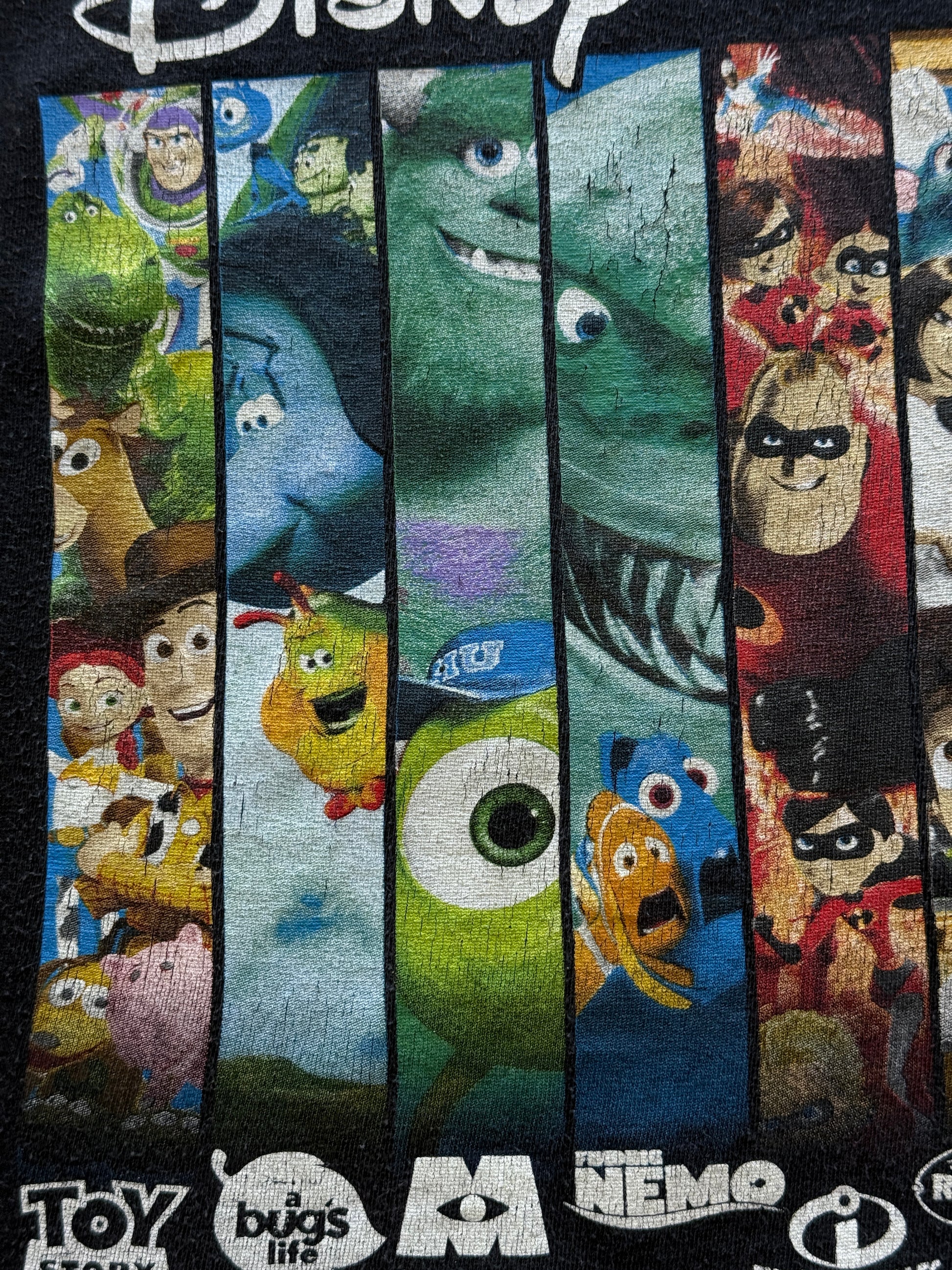 Disney Pixar Multi-Film 00's Vintage Graphic T-Shirt - Large